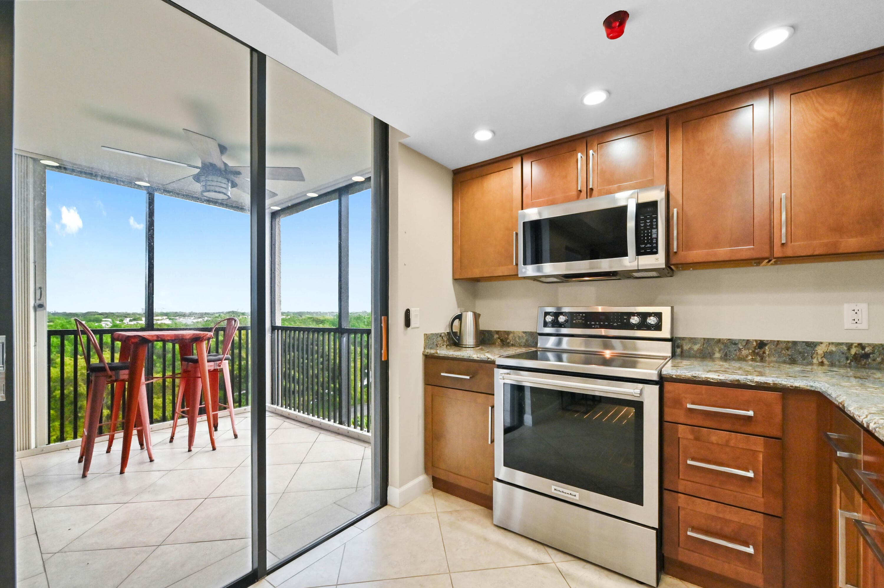 5951 Wellesley Park Drive Apt 702, Boca Raton, FL 33433 — photo 5 of 26