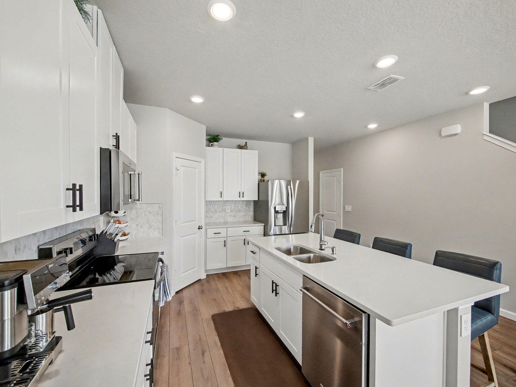 5747 SE Edgewater Circle, Stuart, FL 34997 — photo 13 of 45