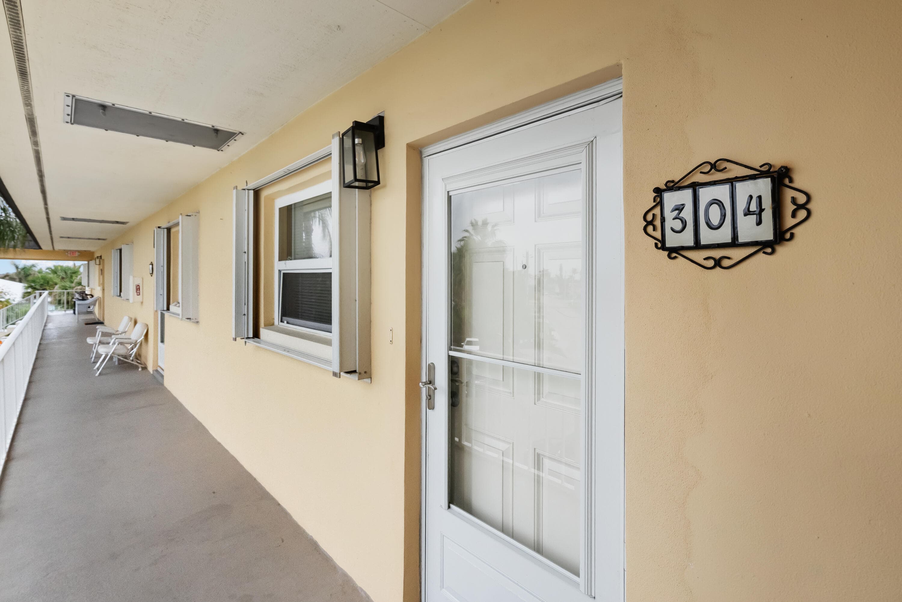 1351 Bayshore Drive 304, Fort Pierce, FL 34949 — photo 3 of 33