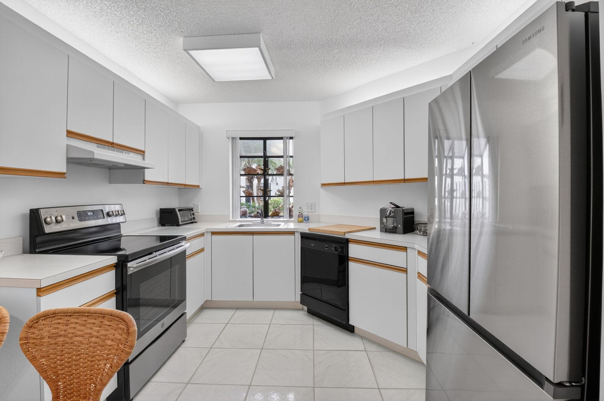 5226 Europa Drive H, Boynton Beach, FL 33437 — photo 12 of 61