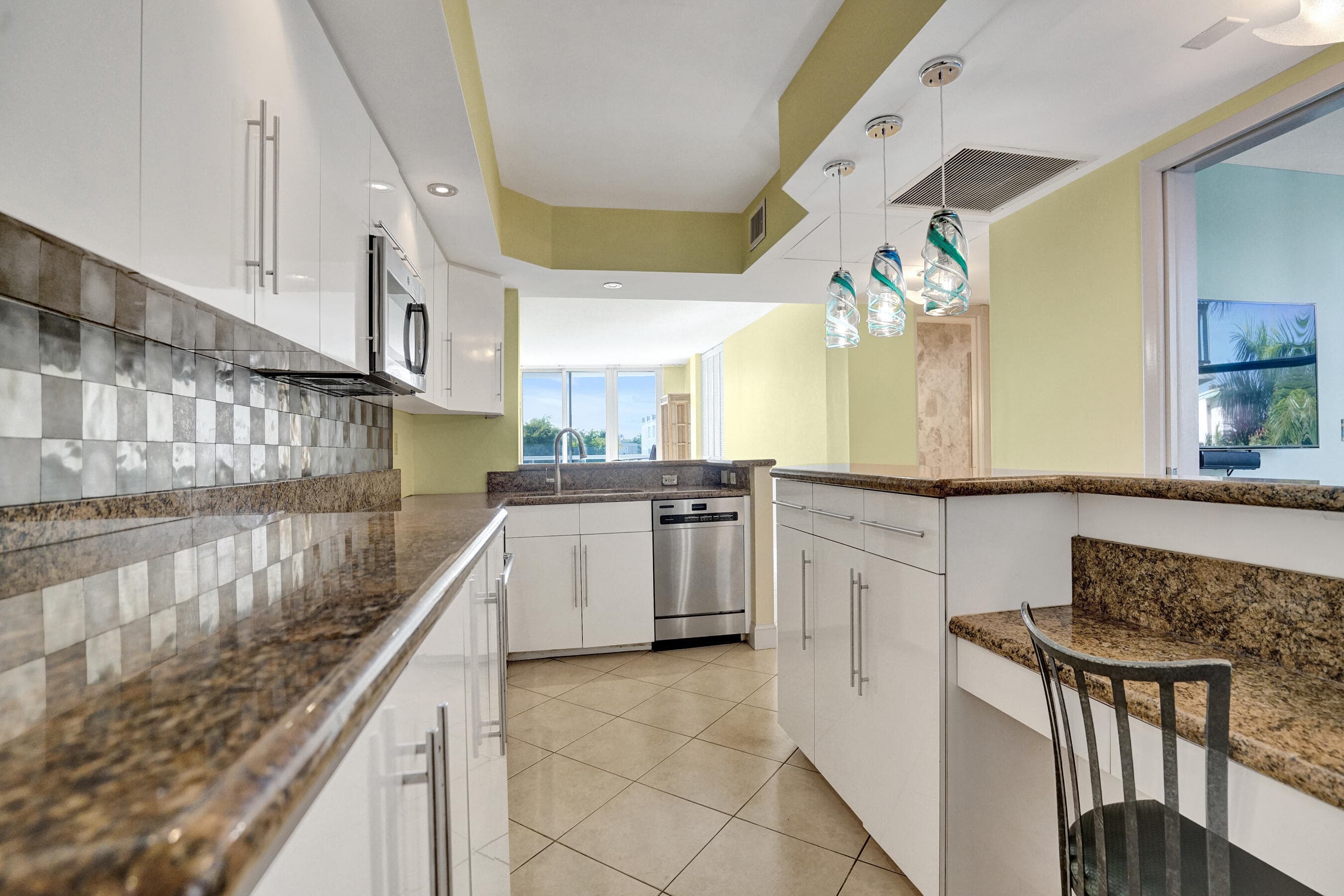 155 Isle Of Venice Drive 404, Fort Lauderdale, FL 33301 — photo 15 of 112