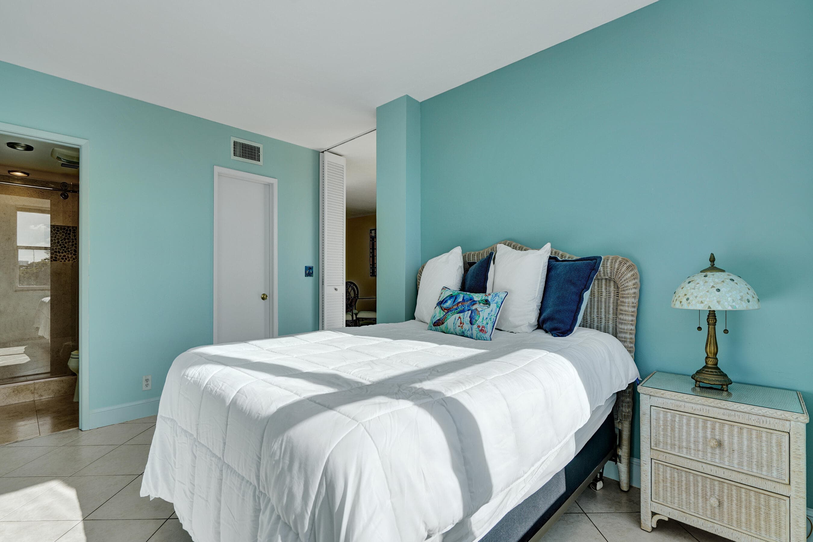 155 Isle Of Venice Drive 404, Fort Lauderdale, FL 33301 — photo 26 of 112