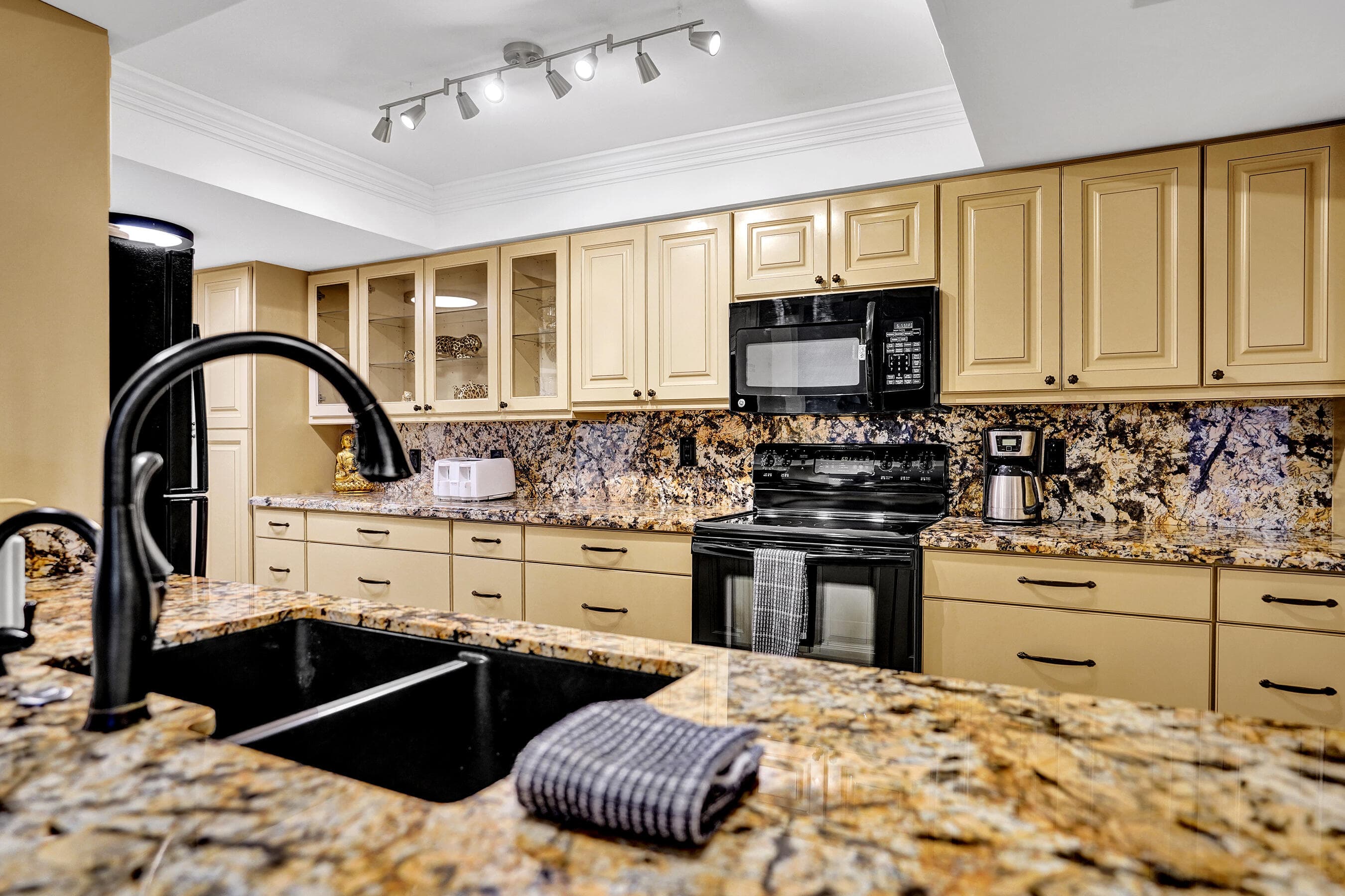 2455 Lindell Boulevard 3305, Delray Beach, FL 33444 — photo 23 of 53
