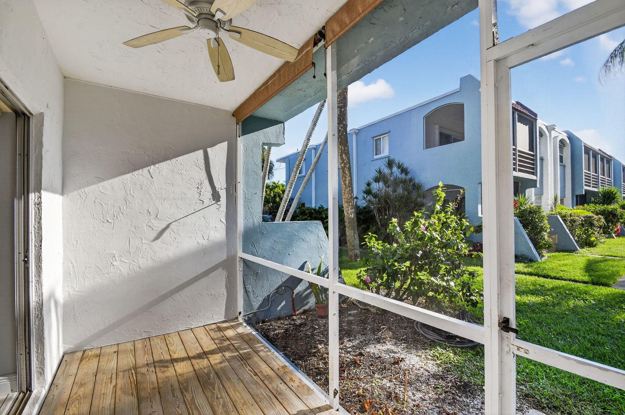 1432 S Lakeside Drive 4, Lake Worth Beach, FL 33460 — photo 34 of 61
