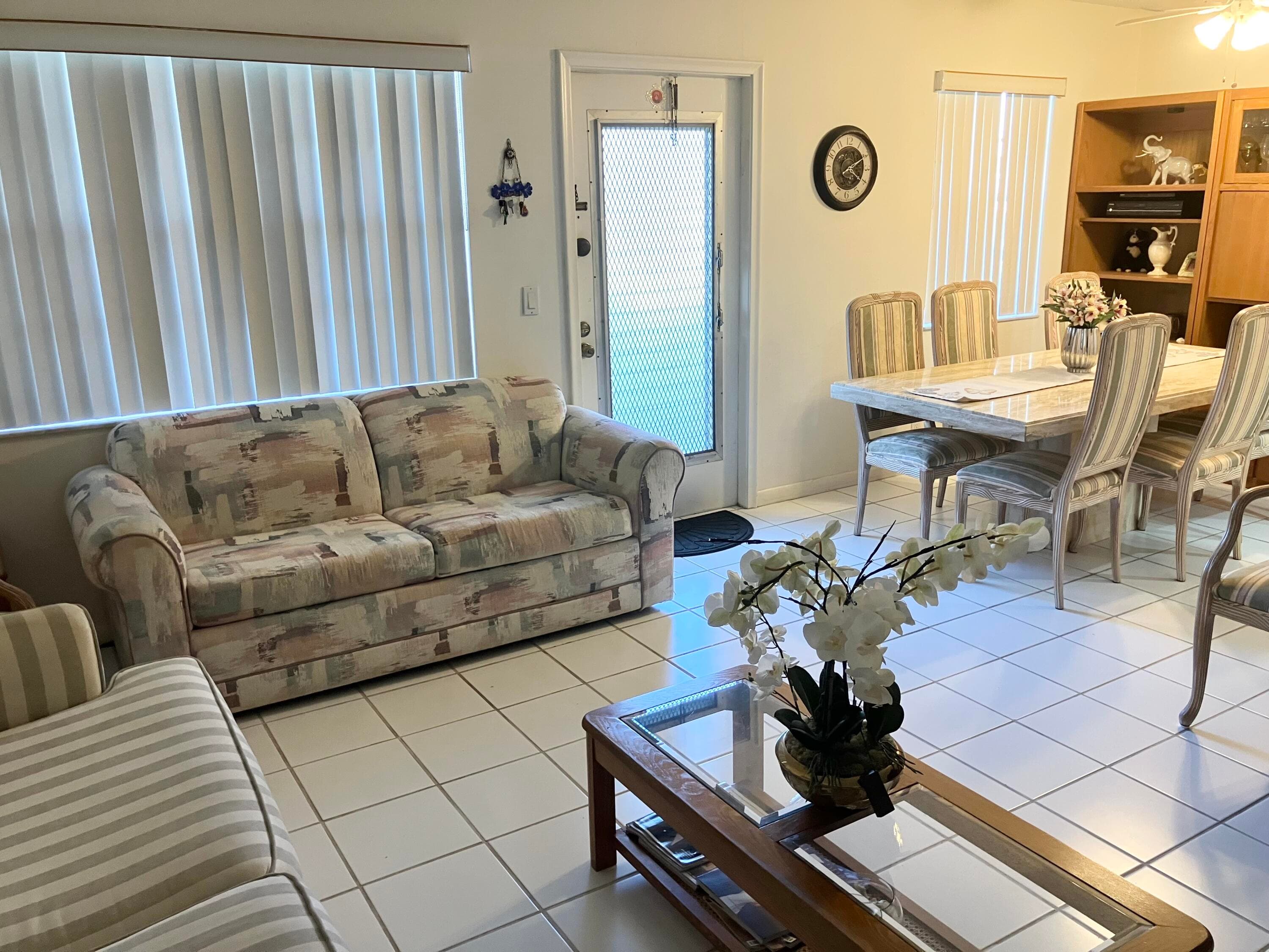 283 Durham H E 283, Deerfield Beach, FL 33442 — photo 1 of 24
