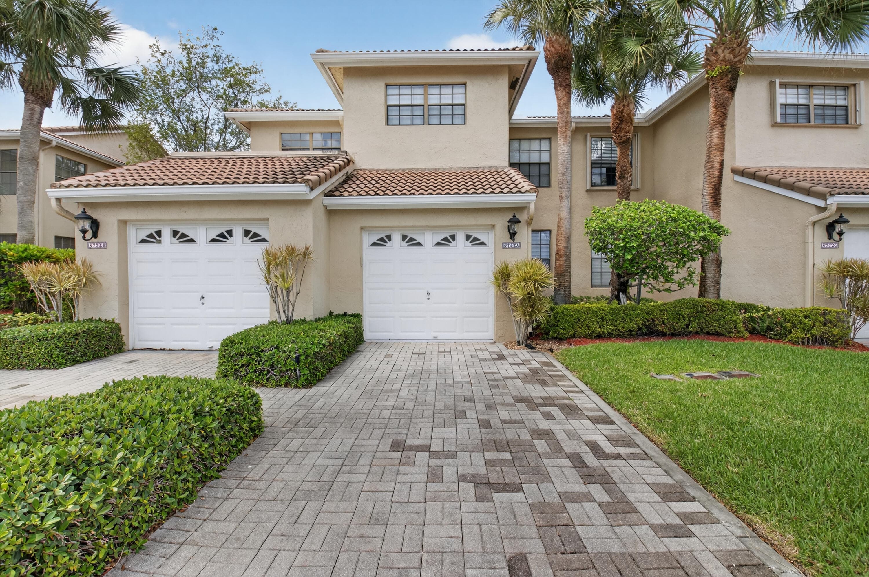6752 Montego Bay Boulevard A, Boca Raton, FL 33433 — photo 2 of 79