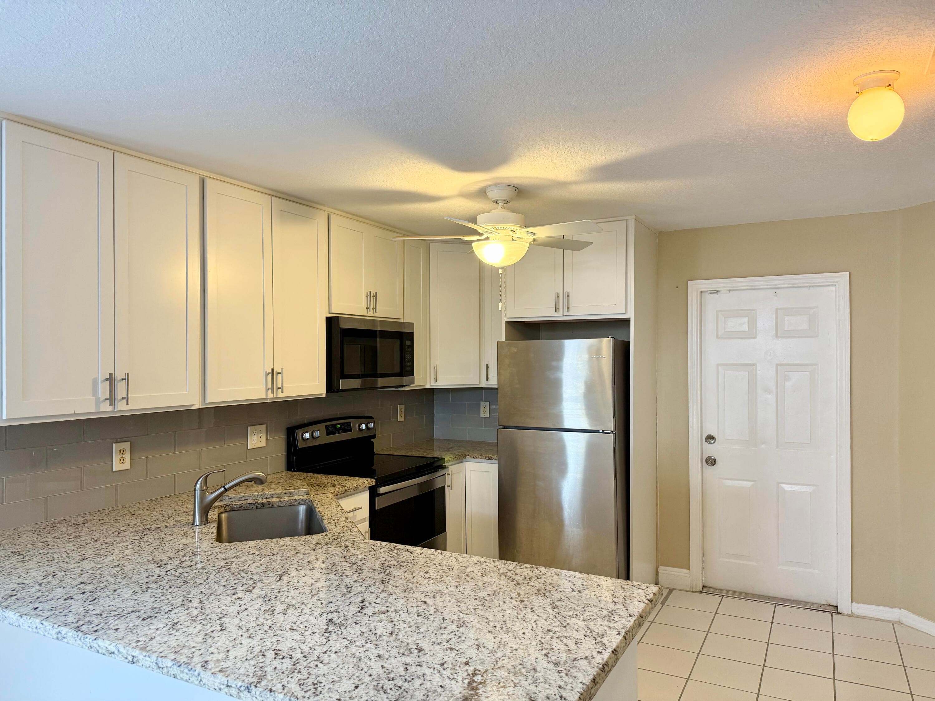 13614 Yarmouth Court, Wellington, FL 33414 — photo 7 of 28