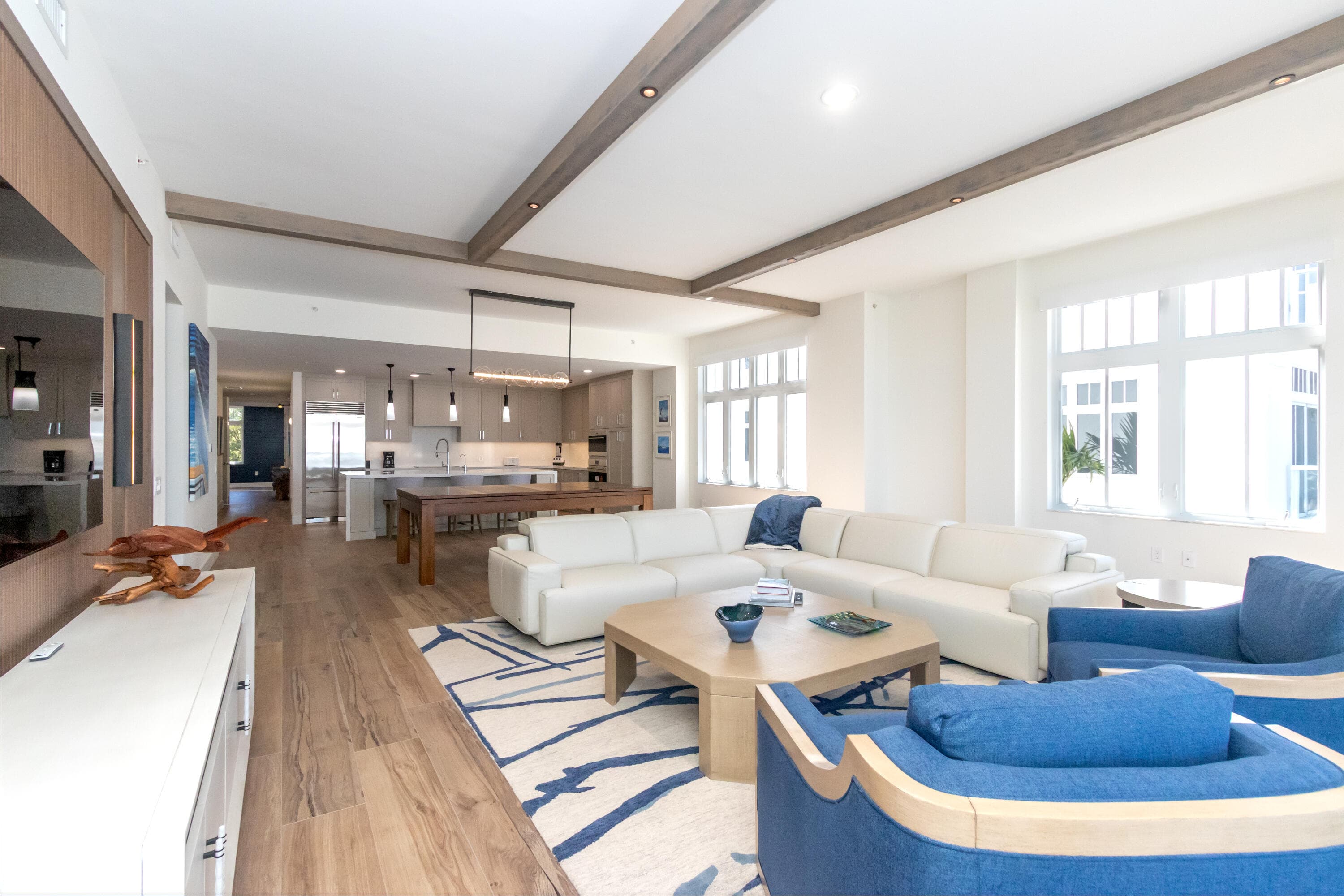 184 Lake Drive 3201, Palm Beach Shores, FL 33404 — photo 4 of 33