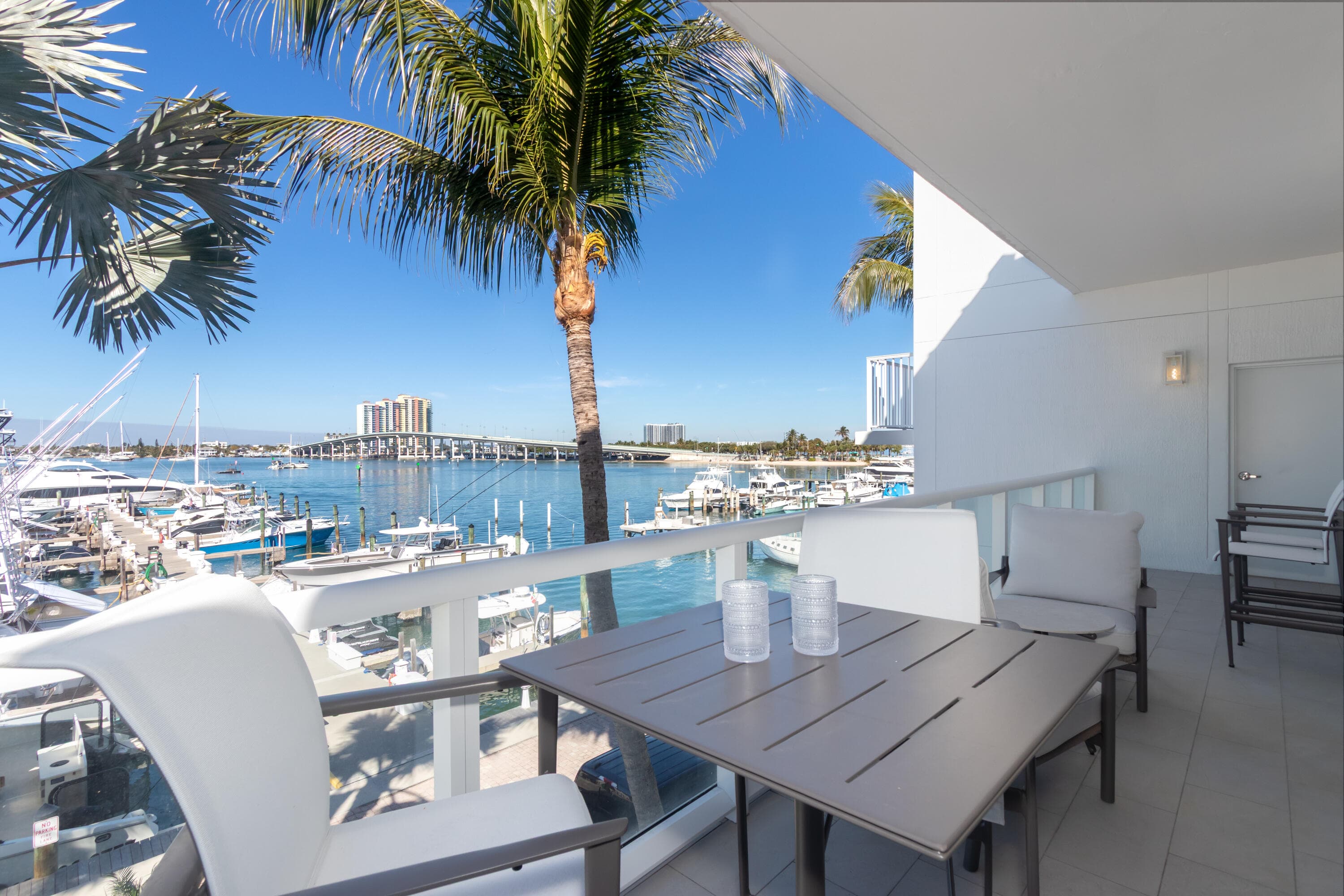 184 Lake Drive 3201, Palm Beach Shores, FL 33404 — photo 6 of 33