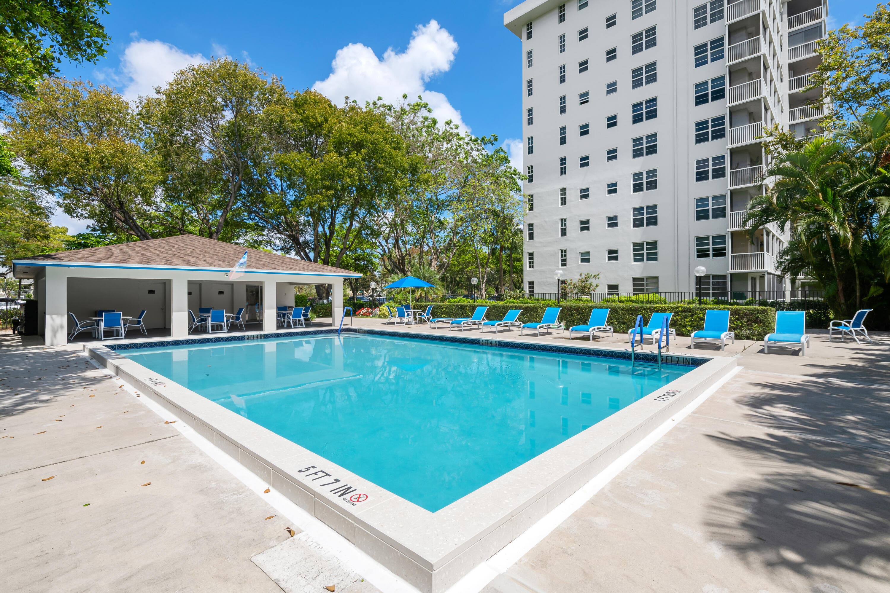 2900 N Course Drive 909, Pompano Beach, FL 33069 — photo 26 of 30