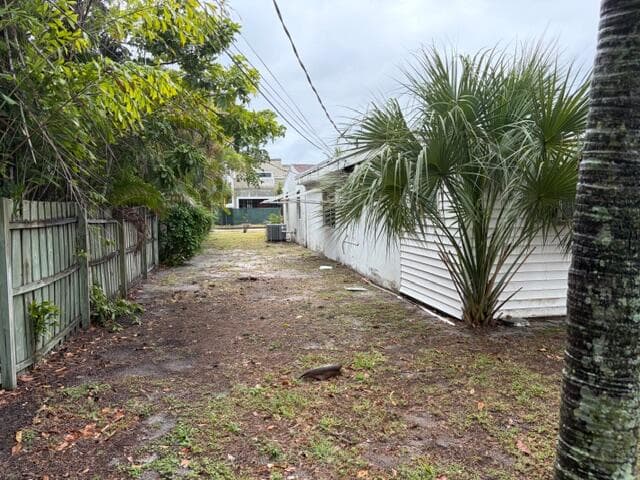 1029 Ardmore Road, West Palm Beach, FL 33401 — photo 5 of 6