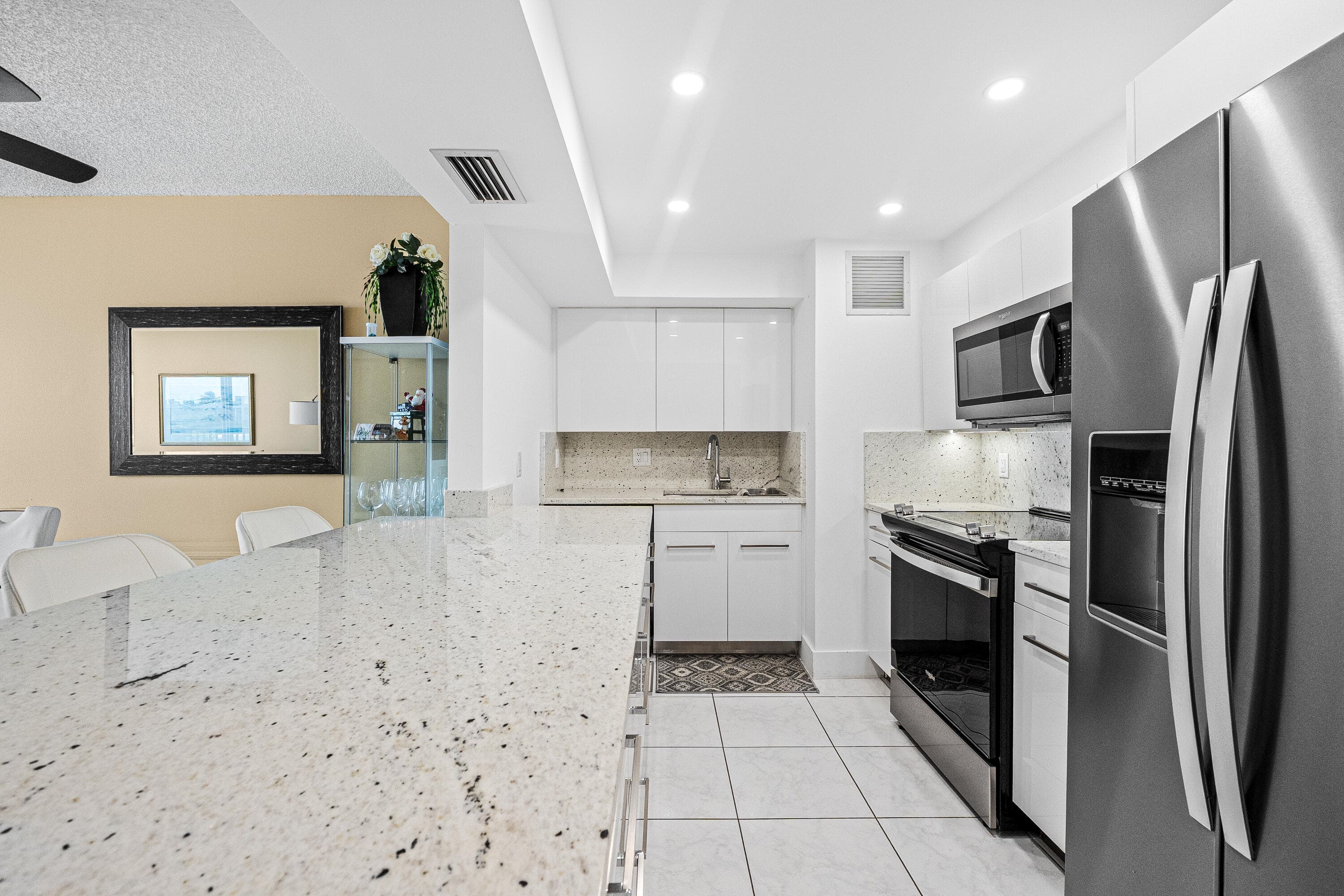 525 N Ocean Boulevard 616, Pompano Beach, FL 33062 — photo 8 of 25