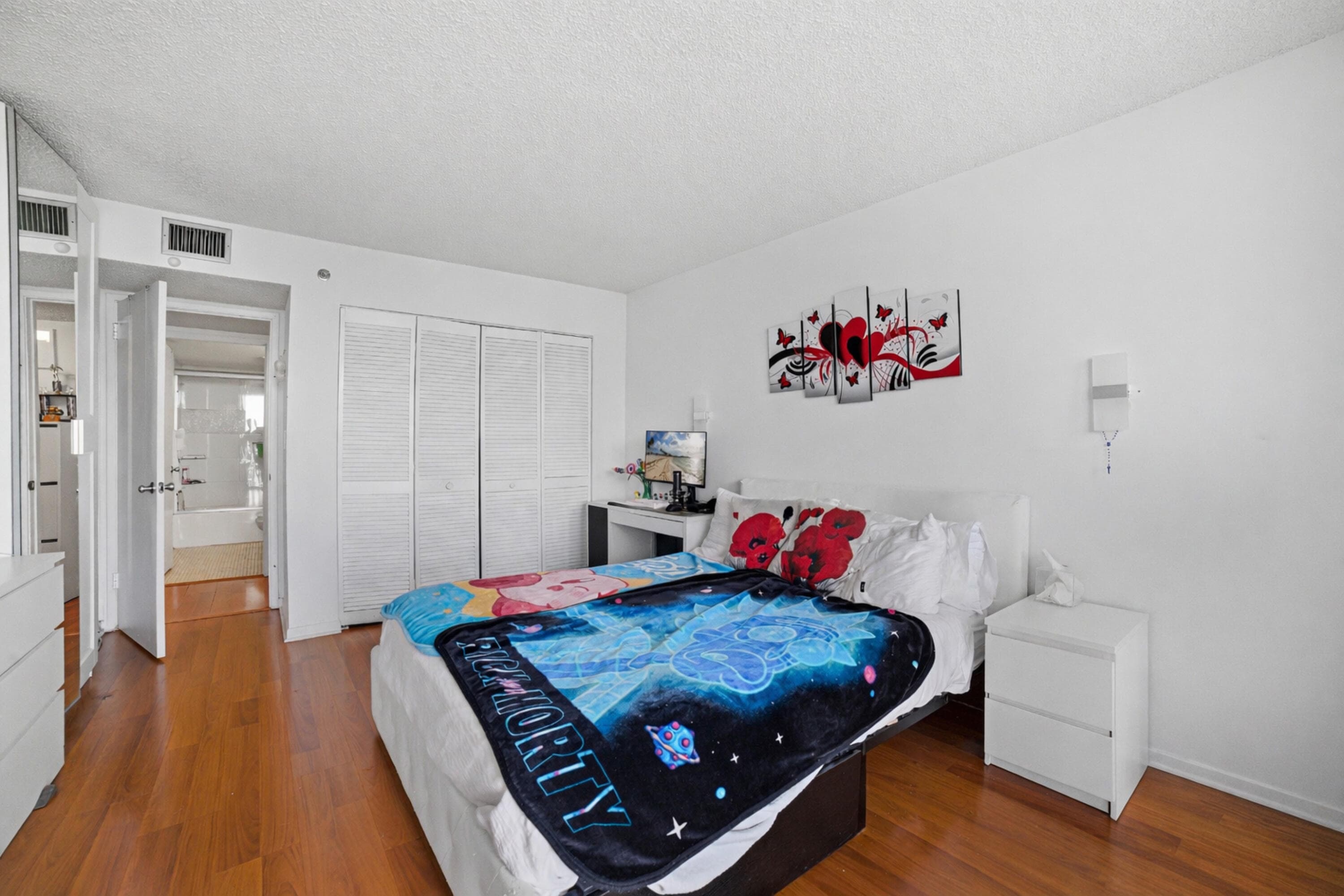 210 174th Street 1110, Sunny Isles Beach, FL 33160 — photo 27 of 39