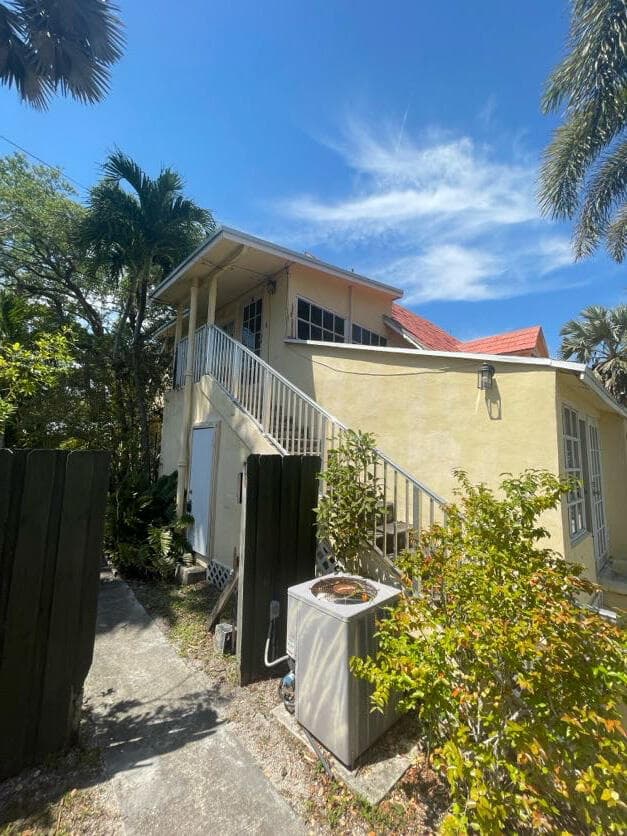 600 SW 9th Street 1-5, Fort Lauderdale, FL — photo 7 of 33