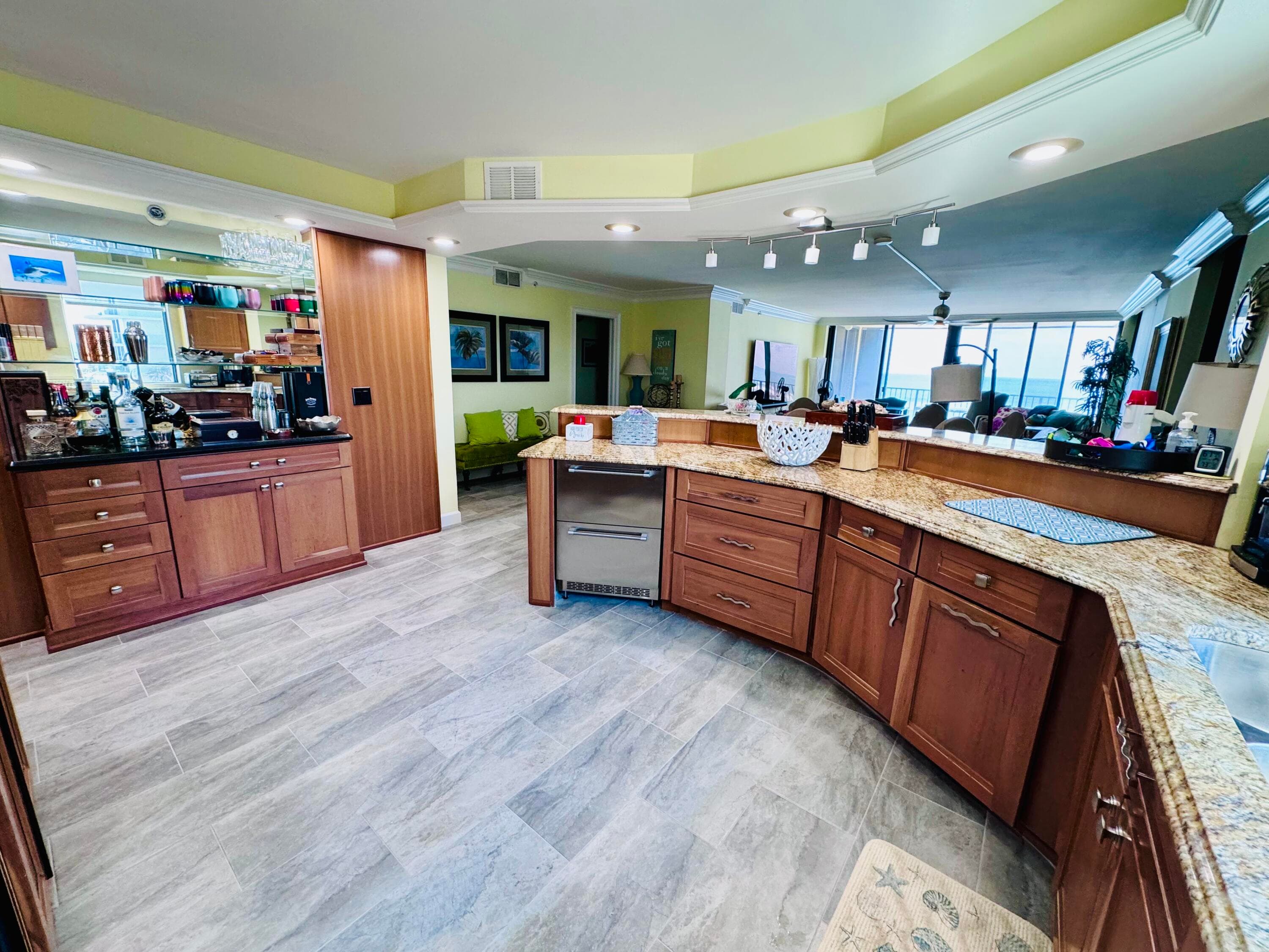 200 S Beach Road 403, Tequesta, FL 33469 — photo 11 of 46