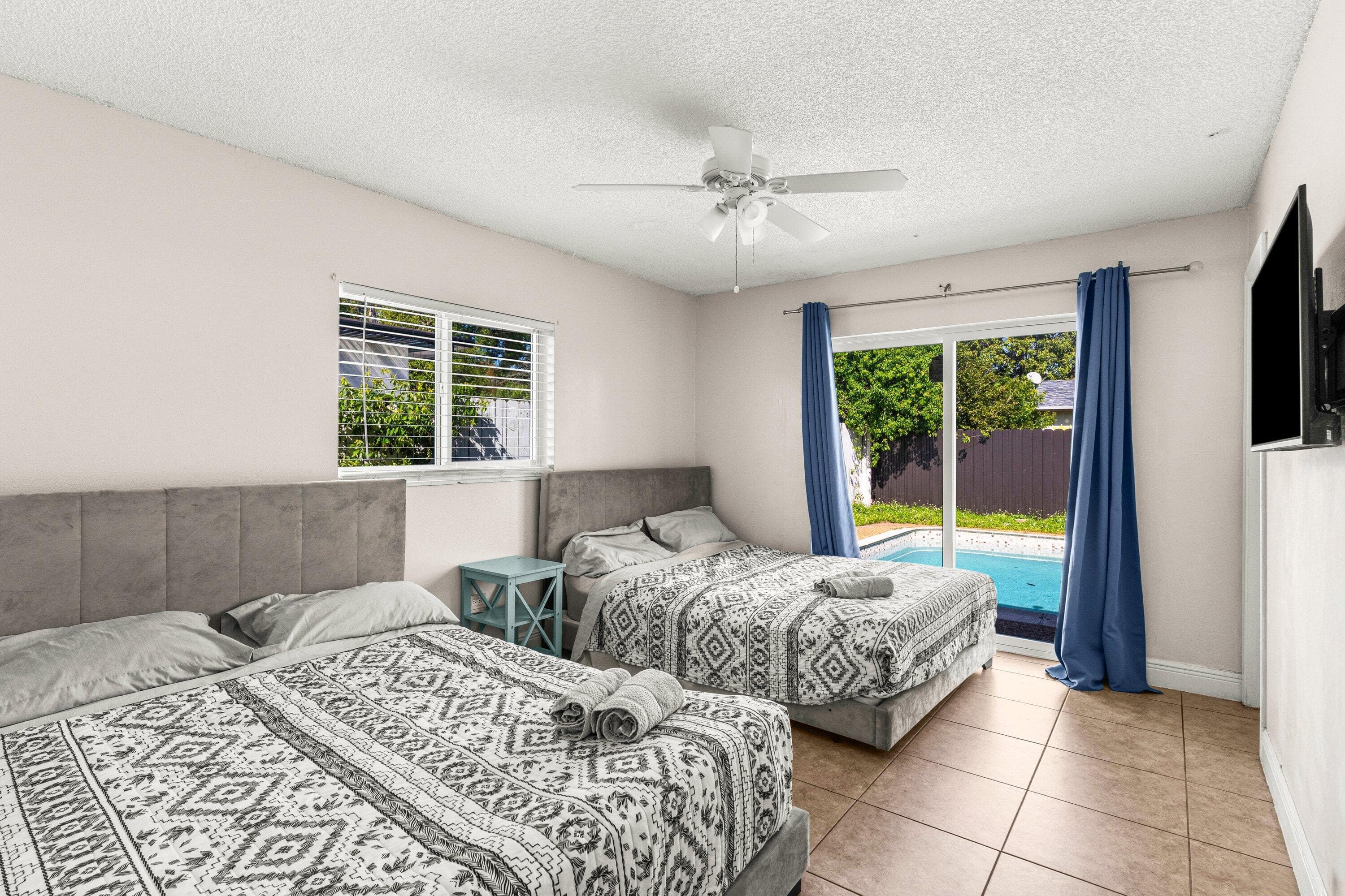 1121 N 66th Terrace, Hollywood, FL 33024 — photo 19 of 29