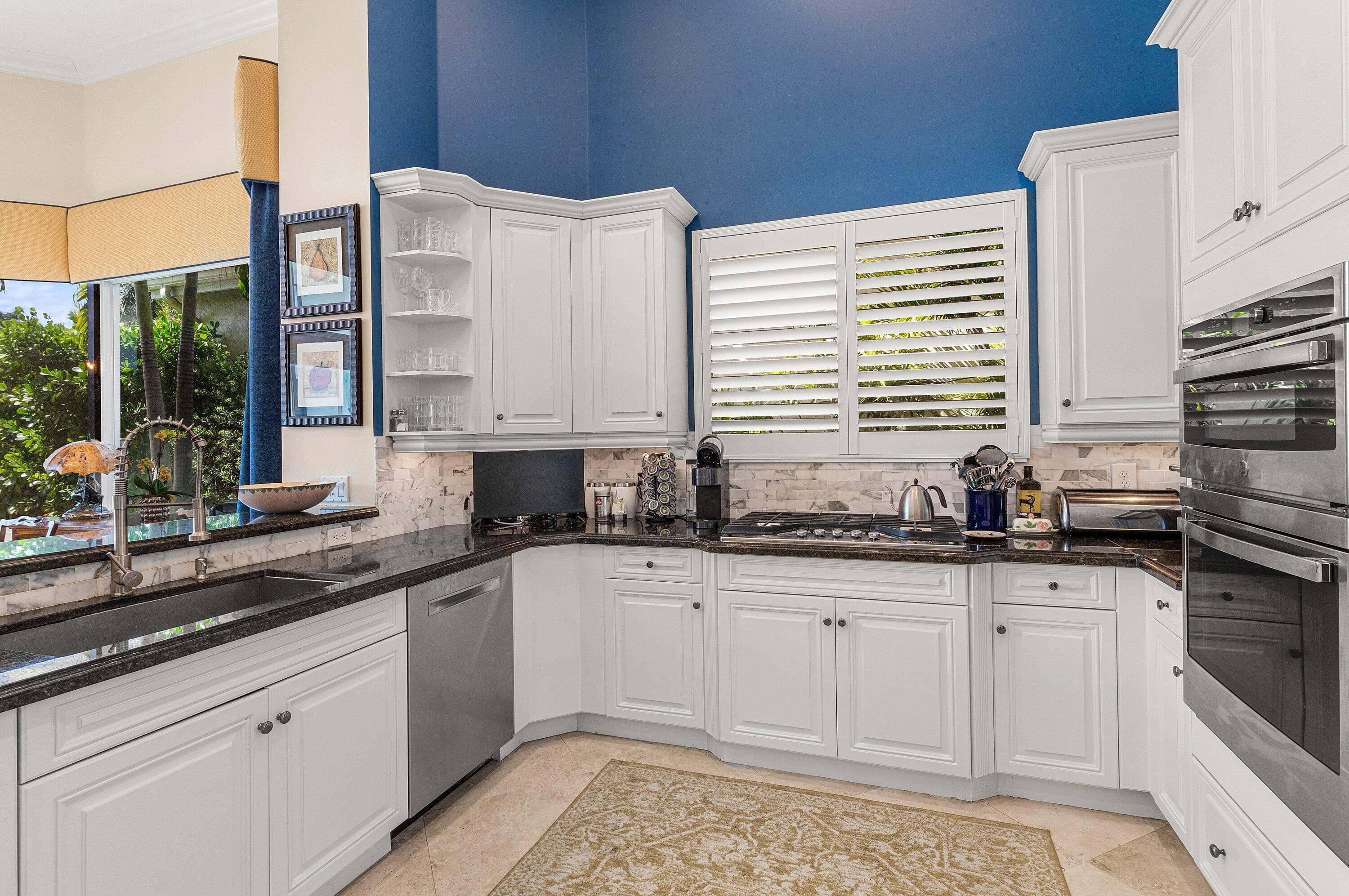 7011 Islegrove Place, Boca Raton, FL 33433 — photo 12 of 54