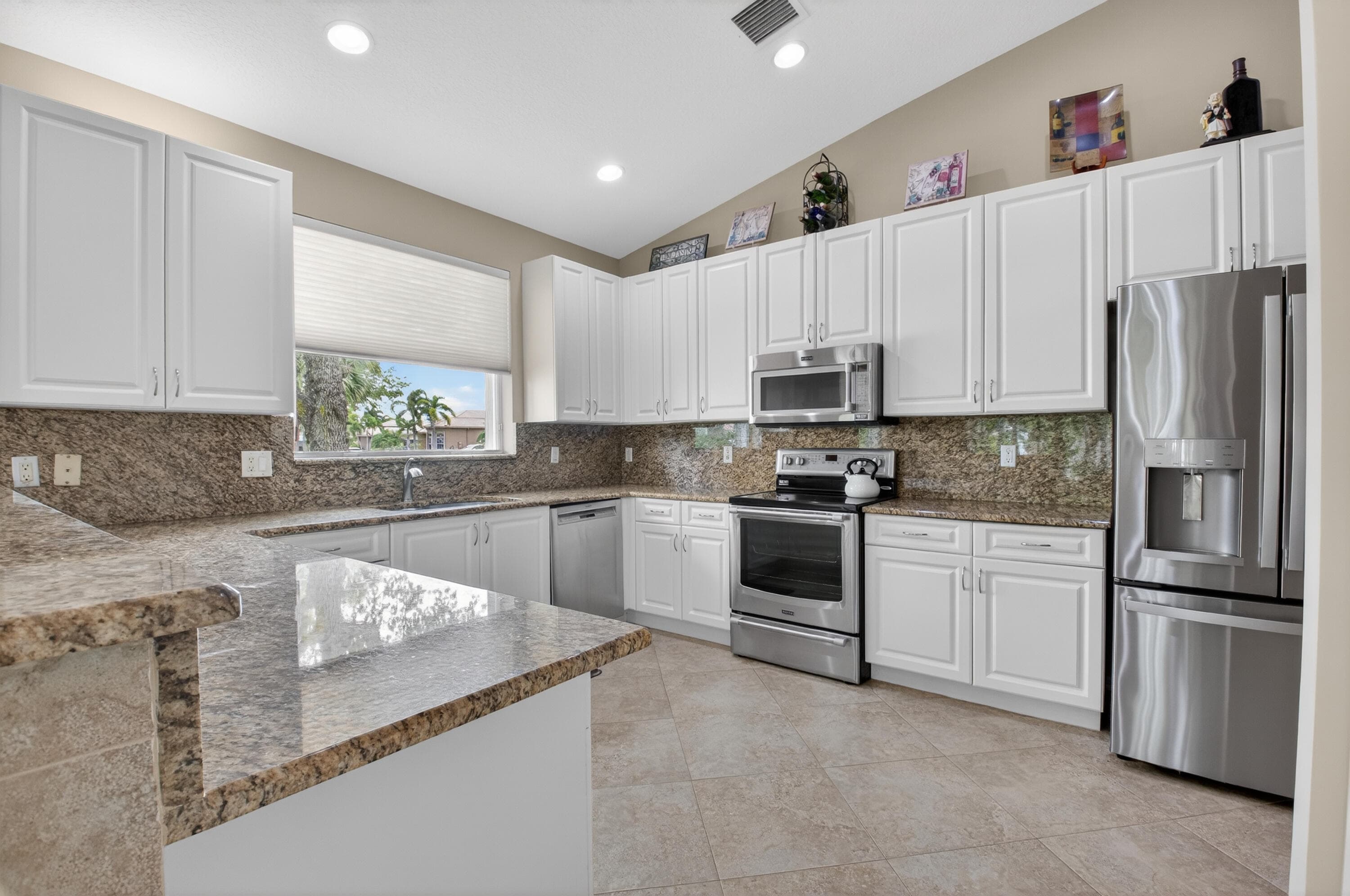 6772 Pisano Drive, Lake Worth, FL 33467 — photo 13 of 68