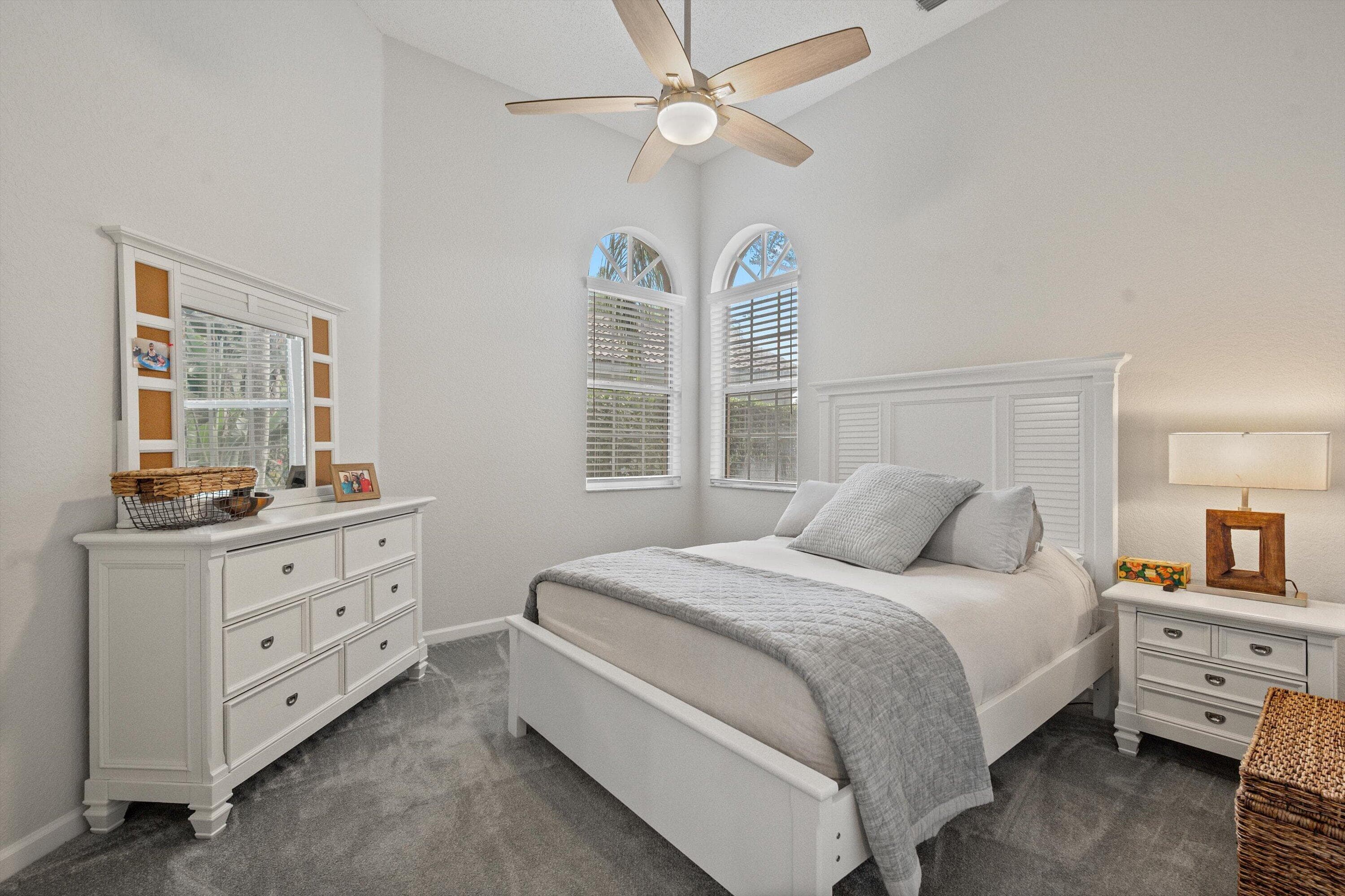 4657 Carlton Golf Drive, Lake Worth, FL 33449 — photo 18 of 55