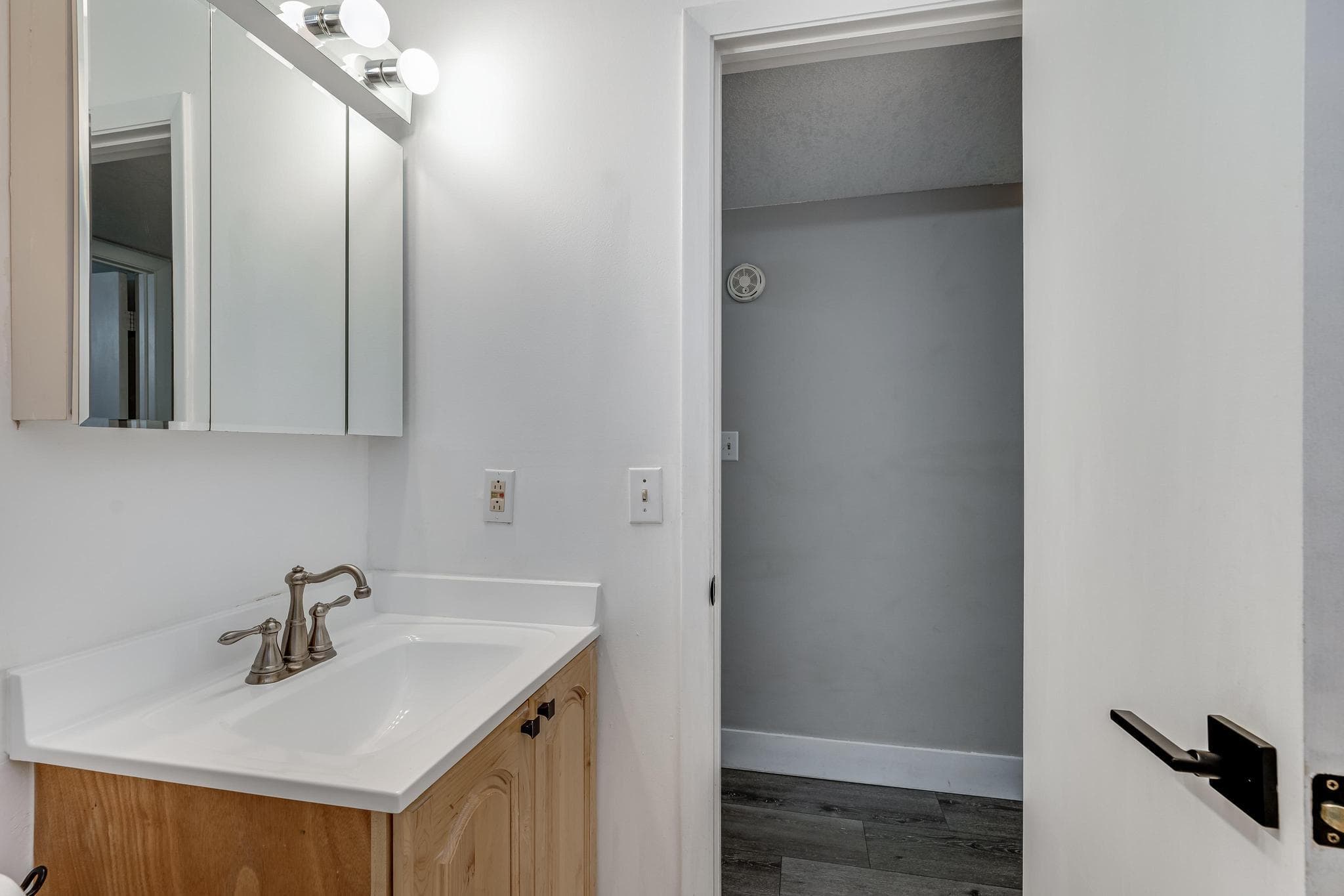 2530 NE 9th Street 1, Fort Lauderdale, FL 33304 — photo 18 of 28
