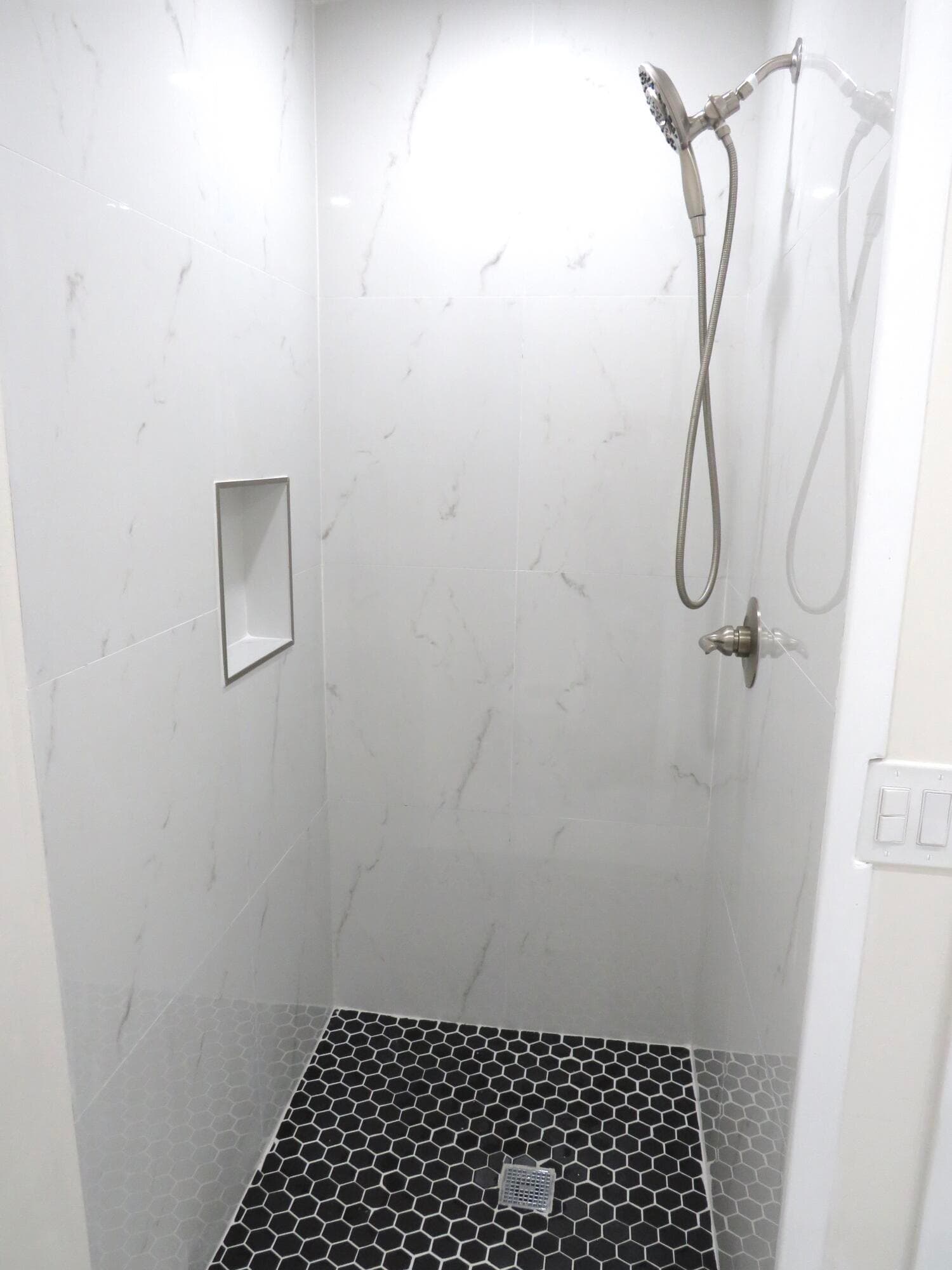 557 Burgundy L, Delray Beach, FL 33484 — photo 10 of 21