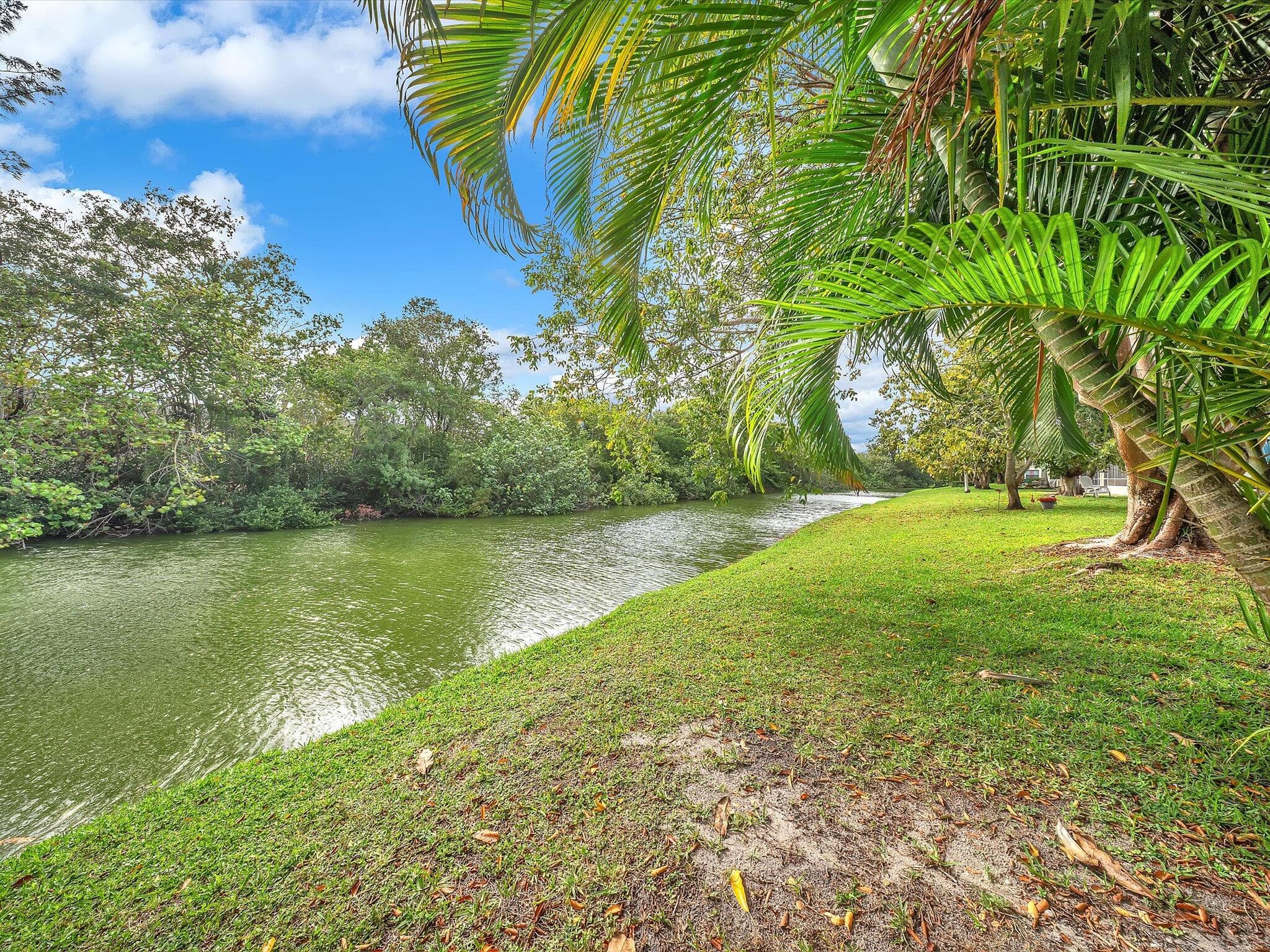43 Windsor C, West Palm Beach, FL 33417 — photo 37 of 45