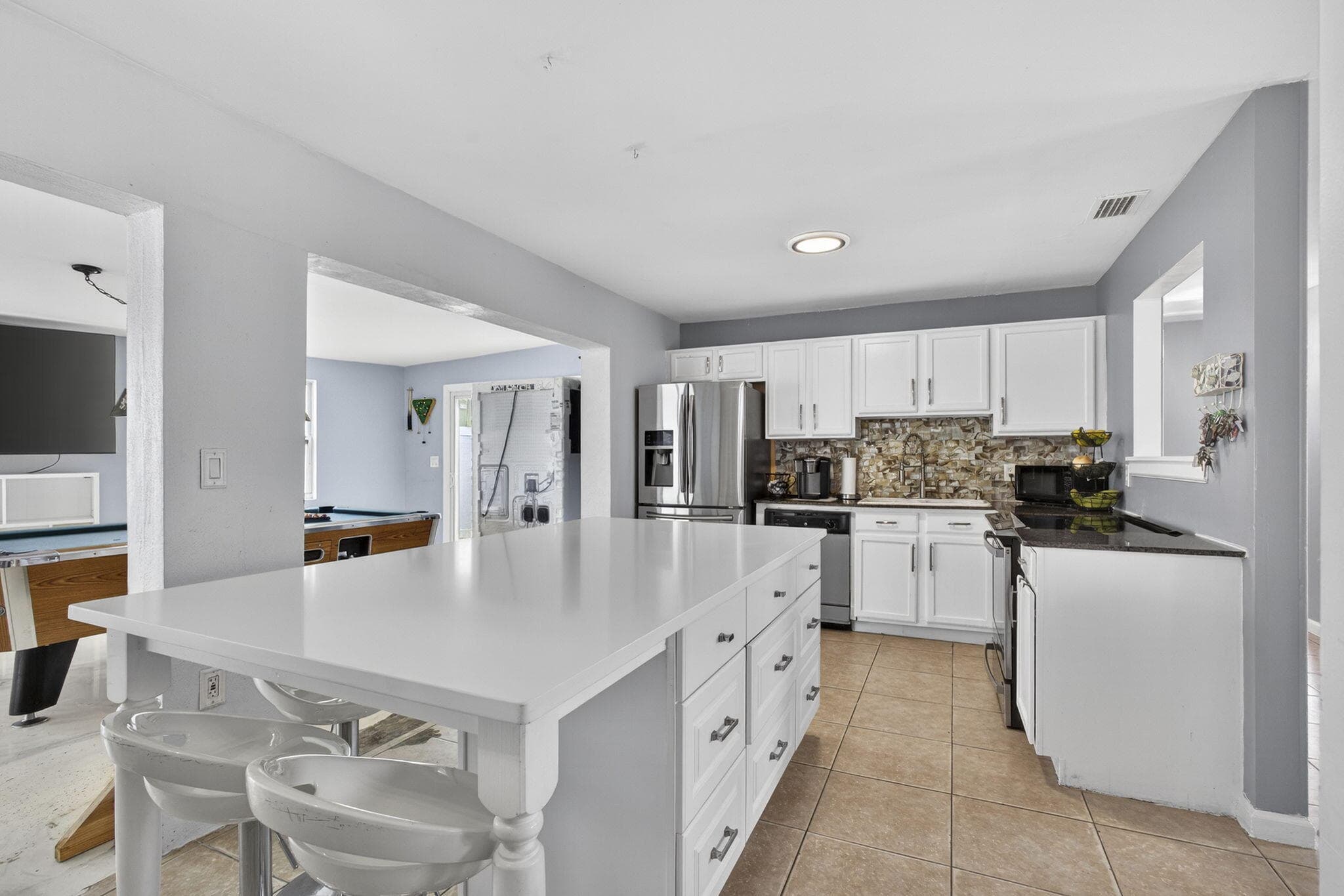 9141 Birmingham Drive, Palm Beach Gardens, FL 33410 — photo 19 of 59