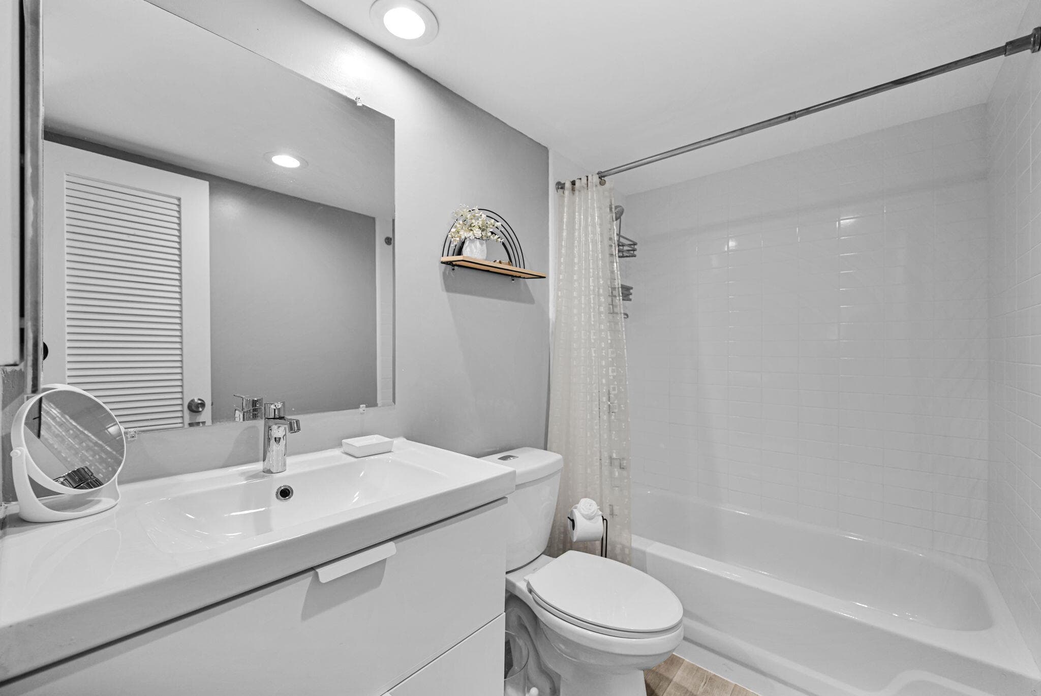 400 SE 10th Street 303, Deerfield Beach, FL 33441 — photo 14 of 34