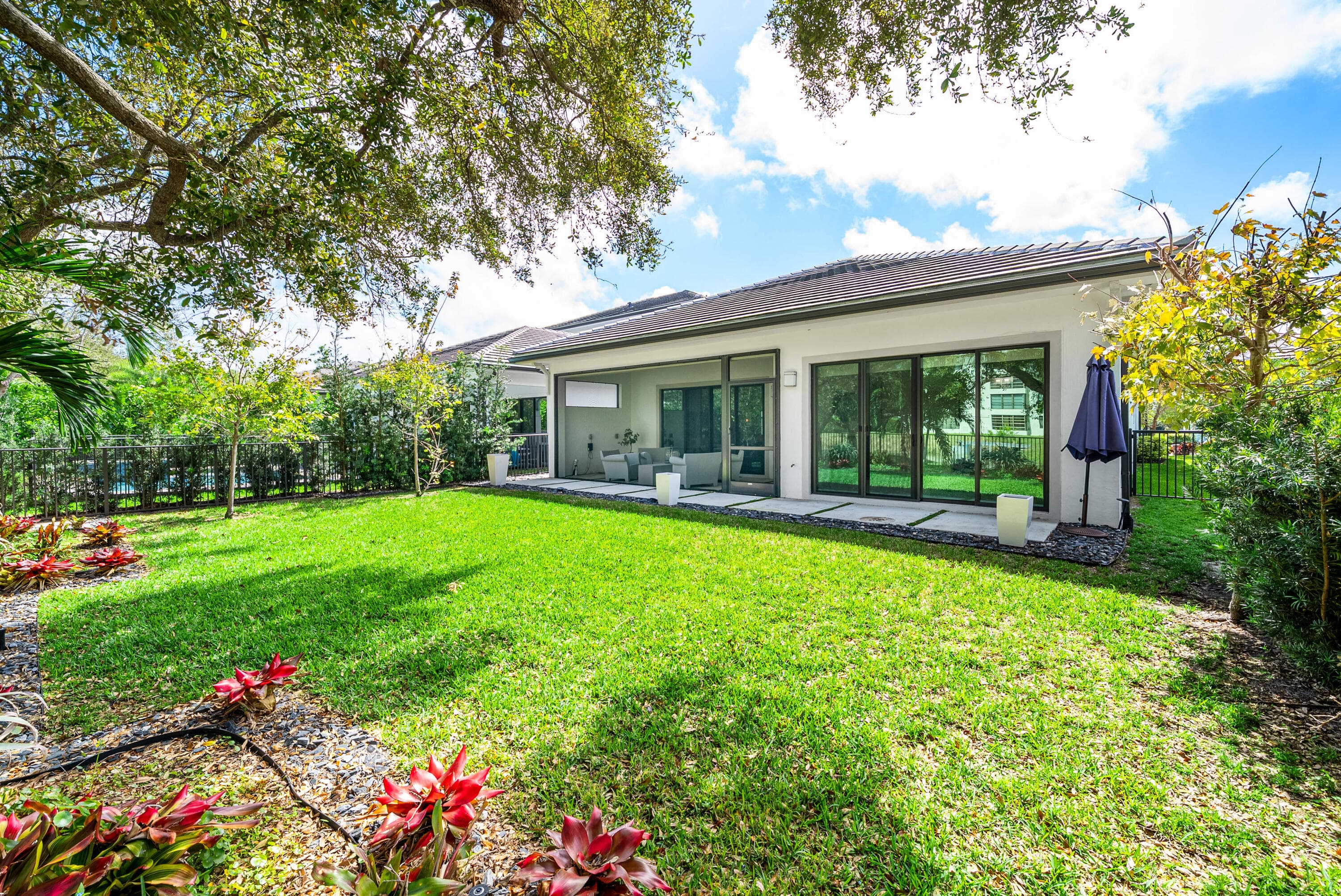 3069 Safflower Circle, West Palm Beach, FL 33401 — photo 13 of 39