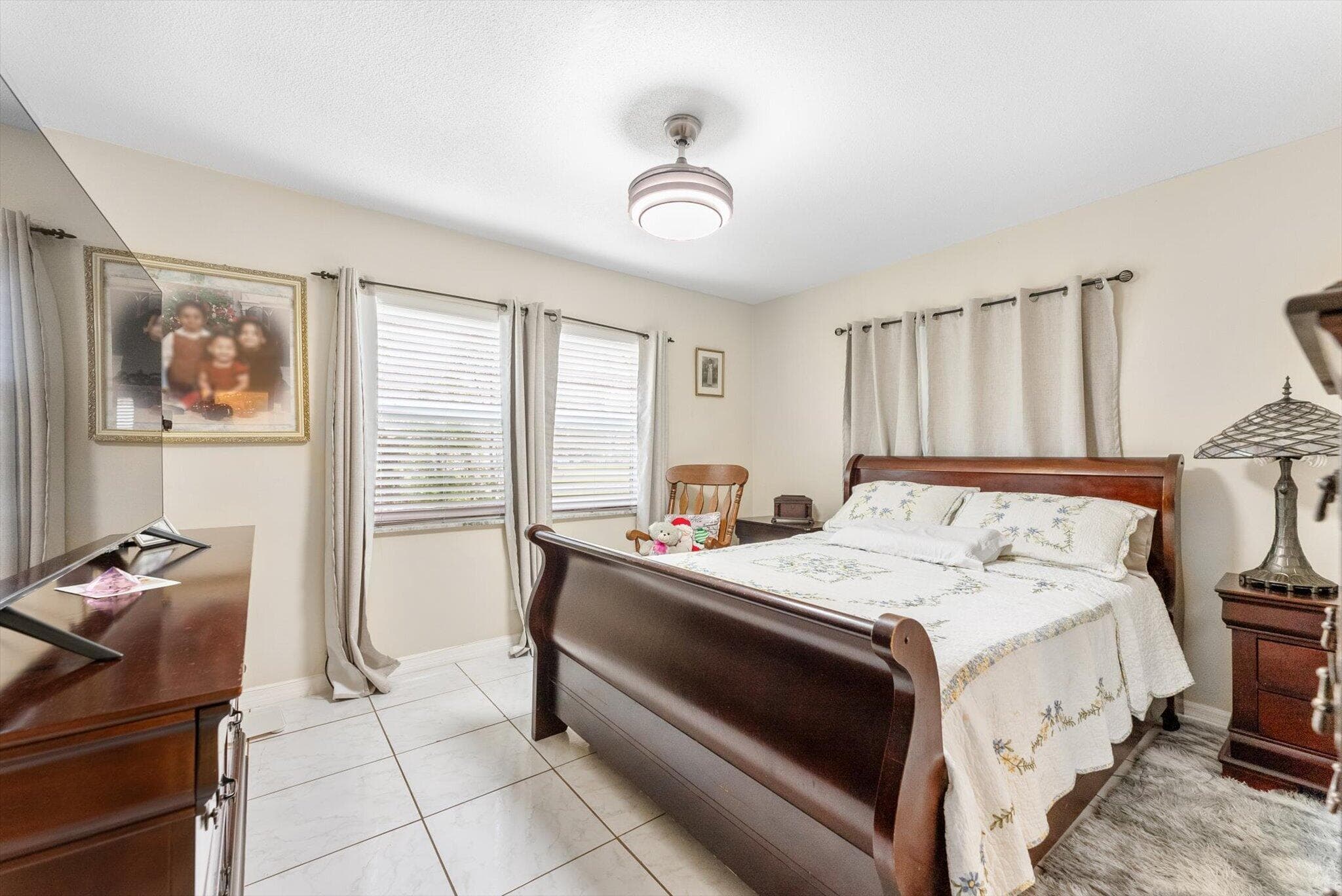 5713 NW 84th Terrace, Tamarac, FL 33321 — photo 12 of 28