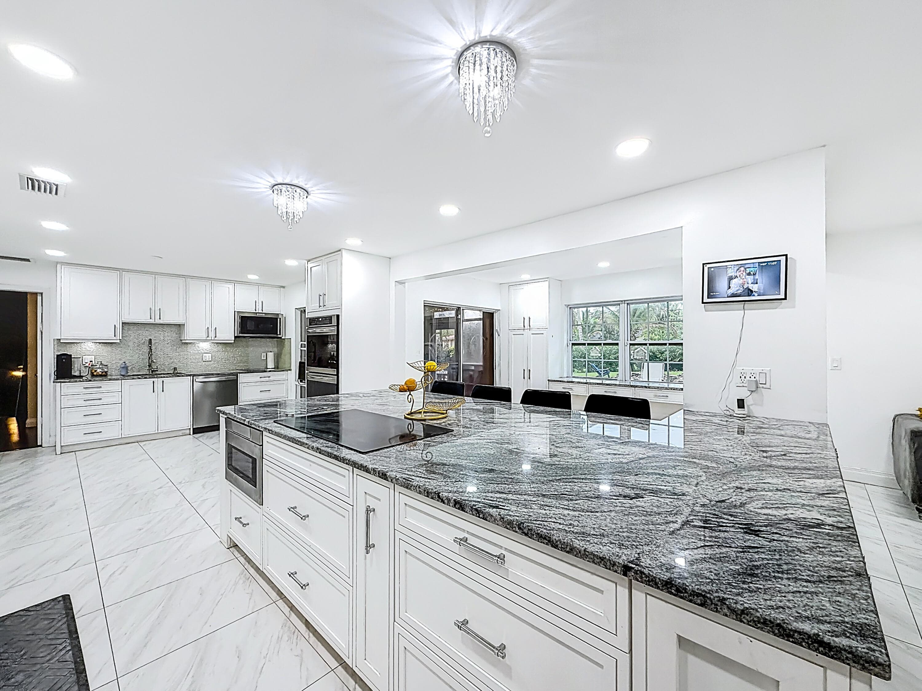 9990 NW 38th Street, Coral Springs, FL 33065 — photo 10 of 50
