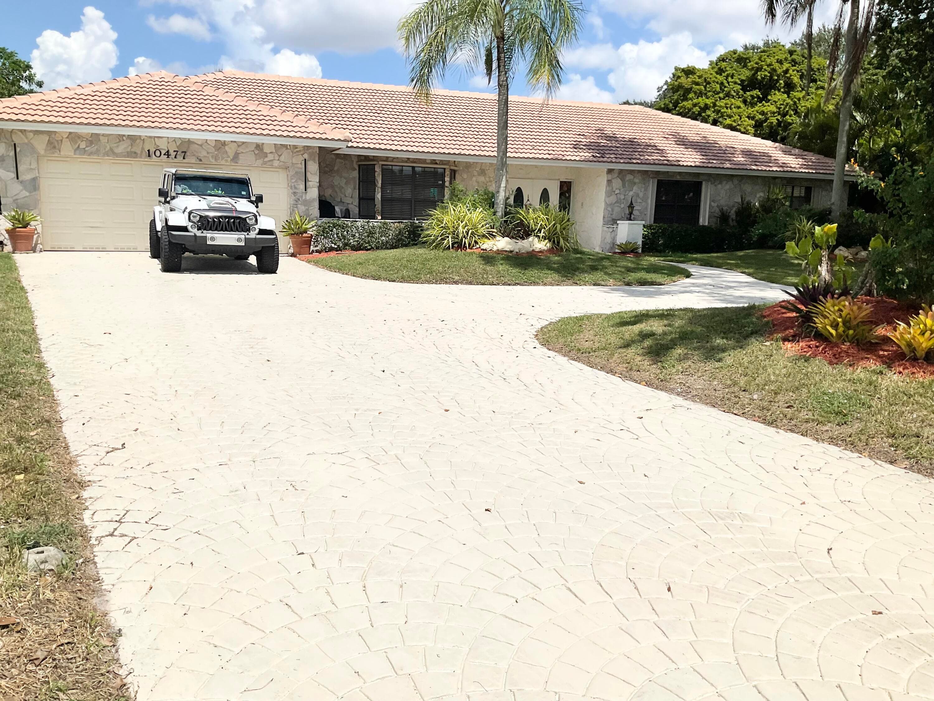 10477 NW 4th Street, Coral Springs, FL 33071 — photo 1 of 41