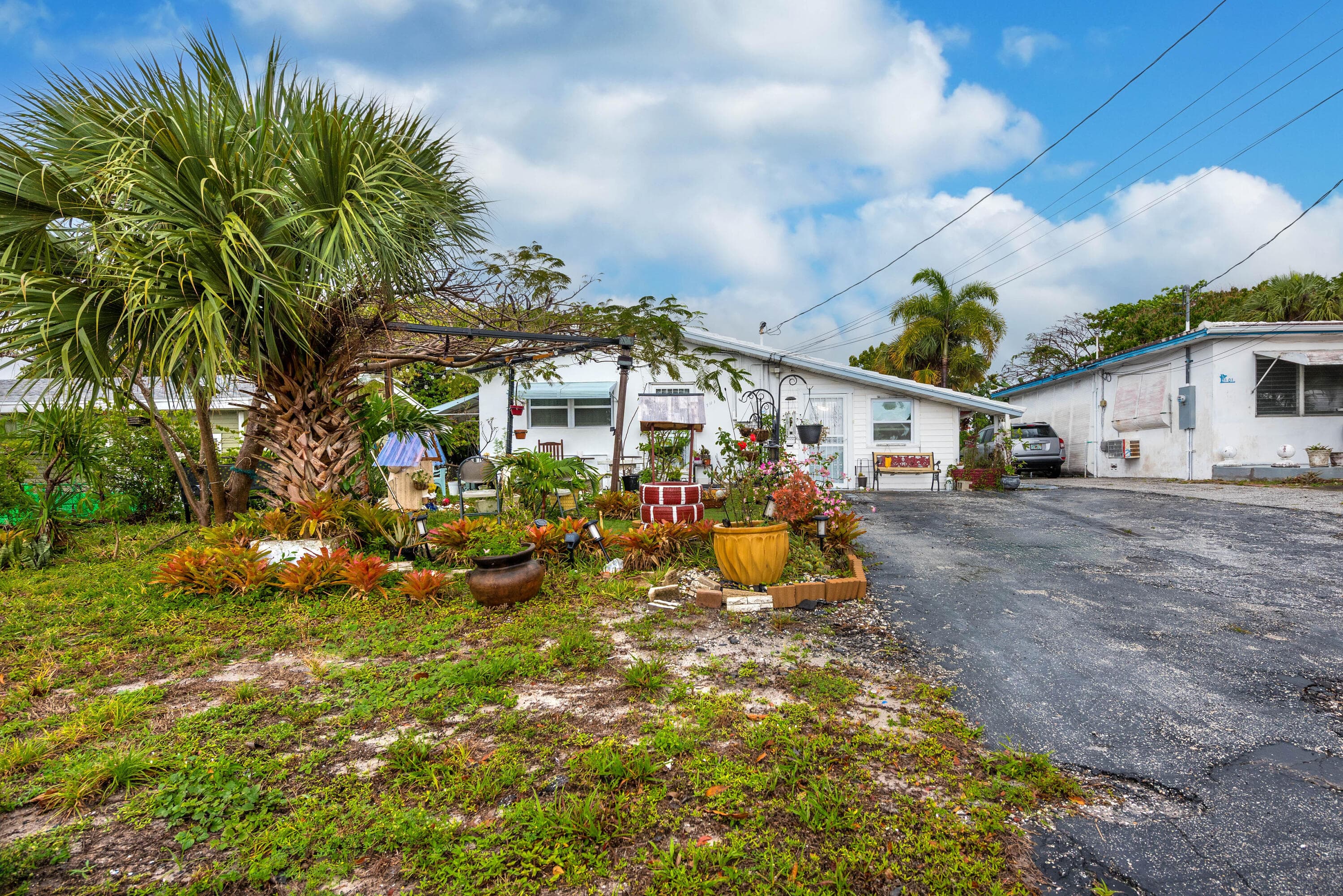 7111 Washington Avenue, Lake Worth, FL 33462 — photo 2 of 28