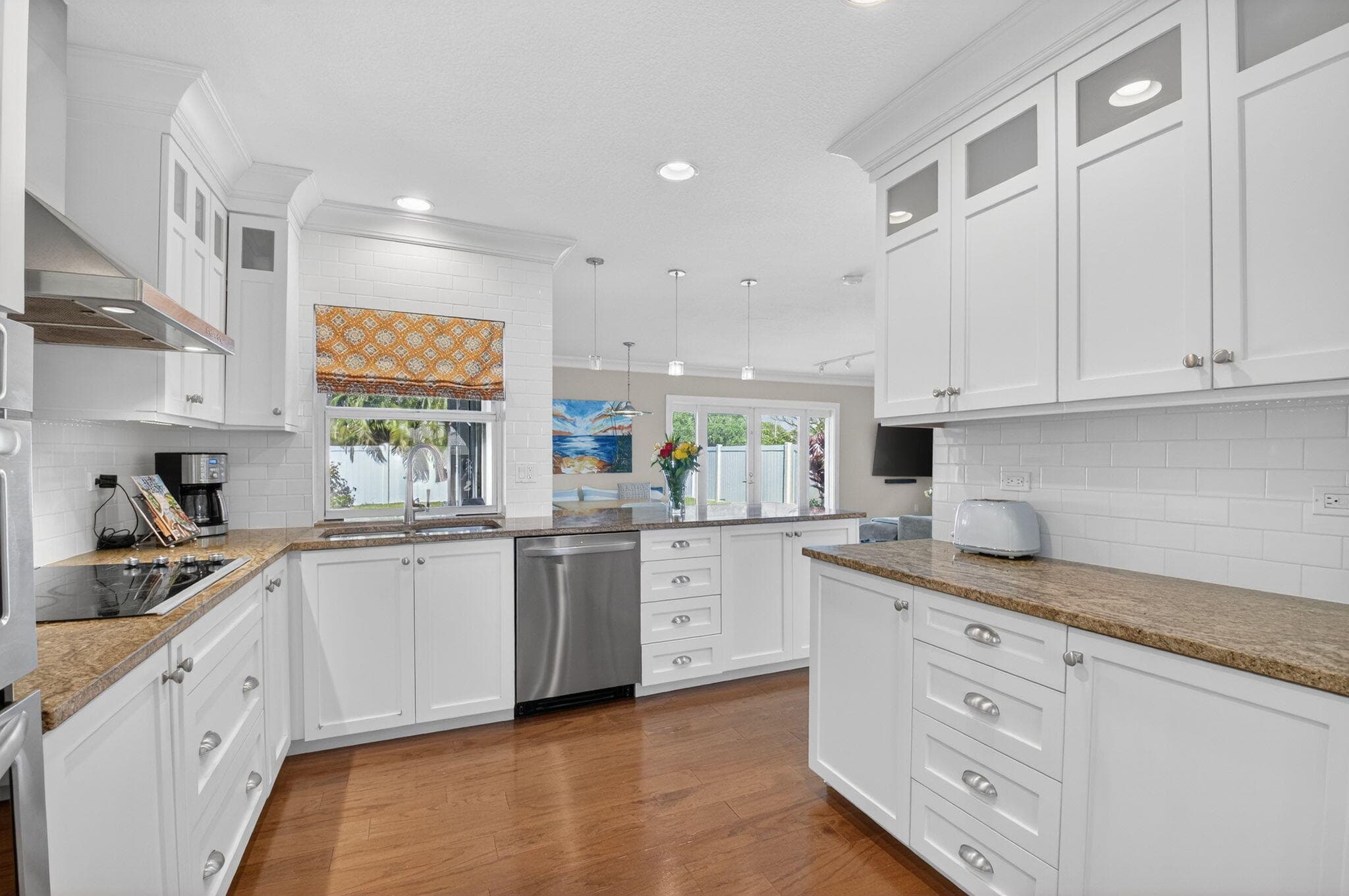 1010 SW 2nd Street, Boca Raton, FL 33486 — photo 33 of 40