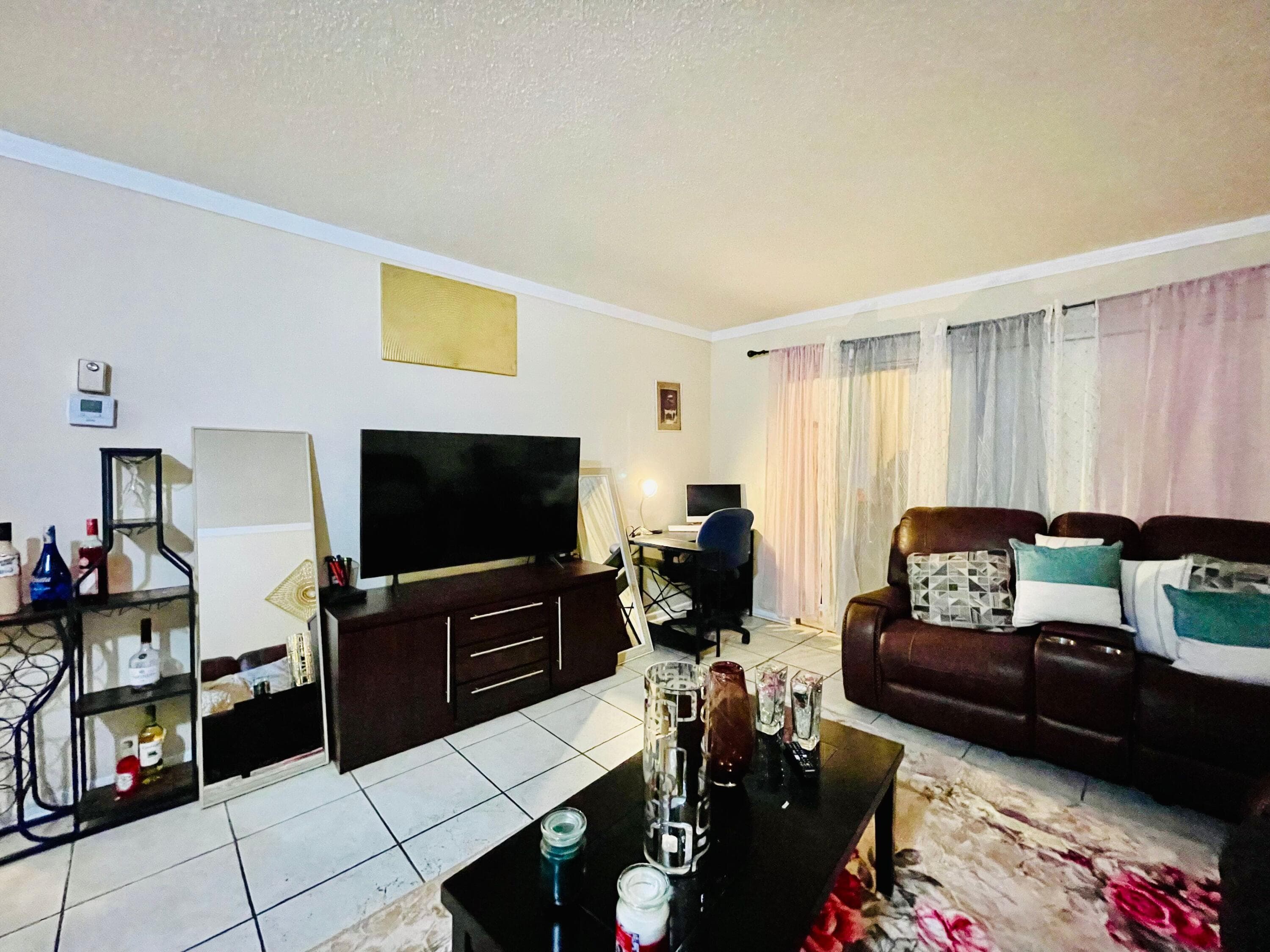 5051 W Oakland Park Boulevard W Unit E212, Lauderdale Lakes, FL 33313 — photo 19 of 23