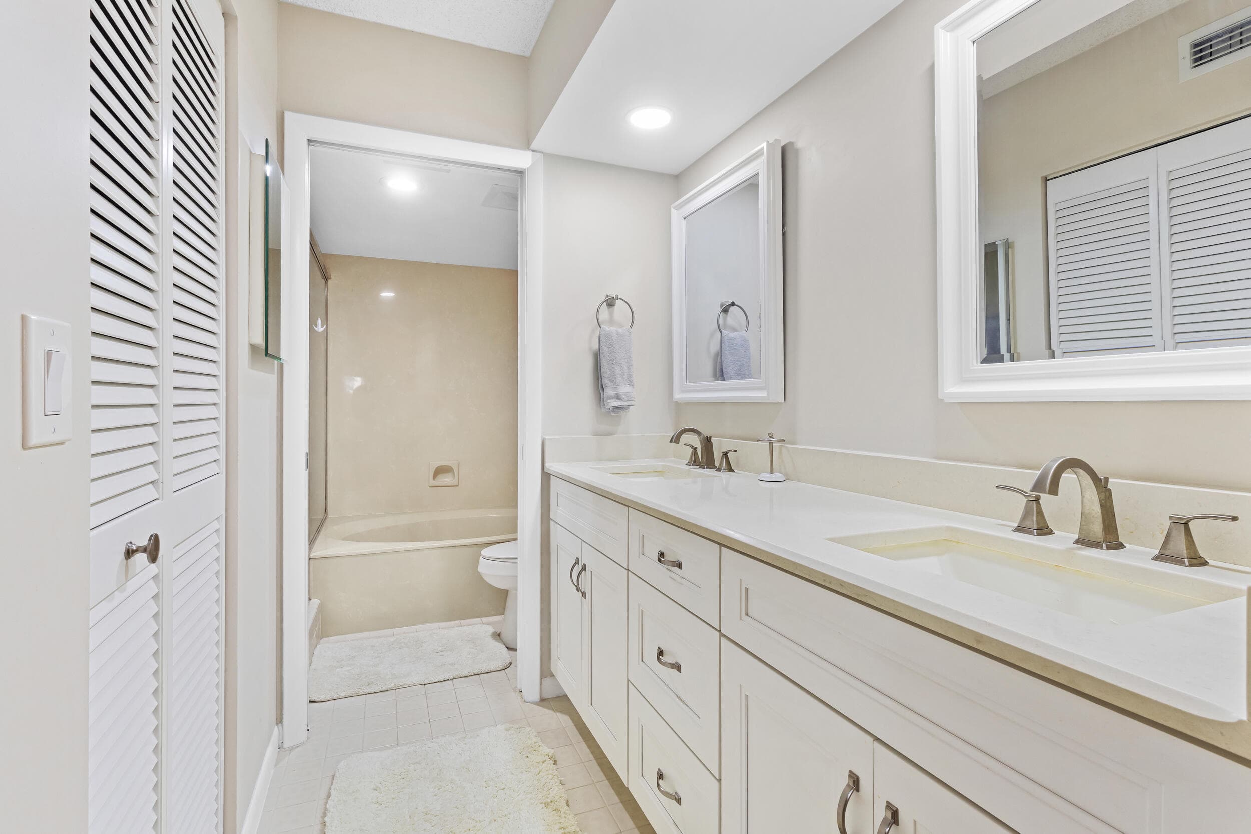 5186 Golfview Court 1913, Delray Beach, FL 33484 — photo 14 of 35