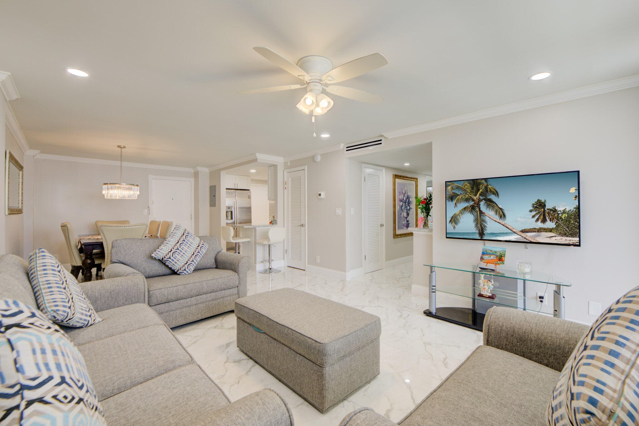 305 N Pompano Beach Boulevard 1007, Pompano Beach, FL 33062 — photo 7 of 44