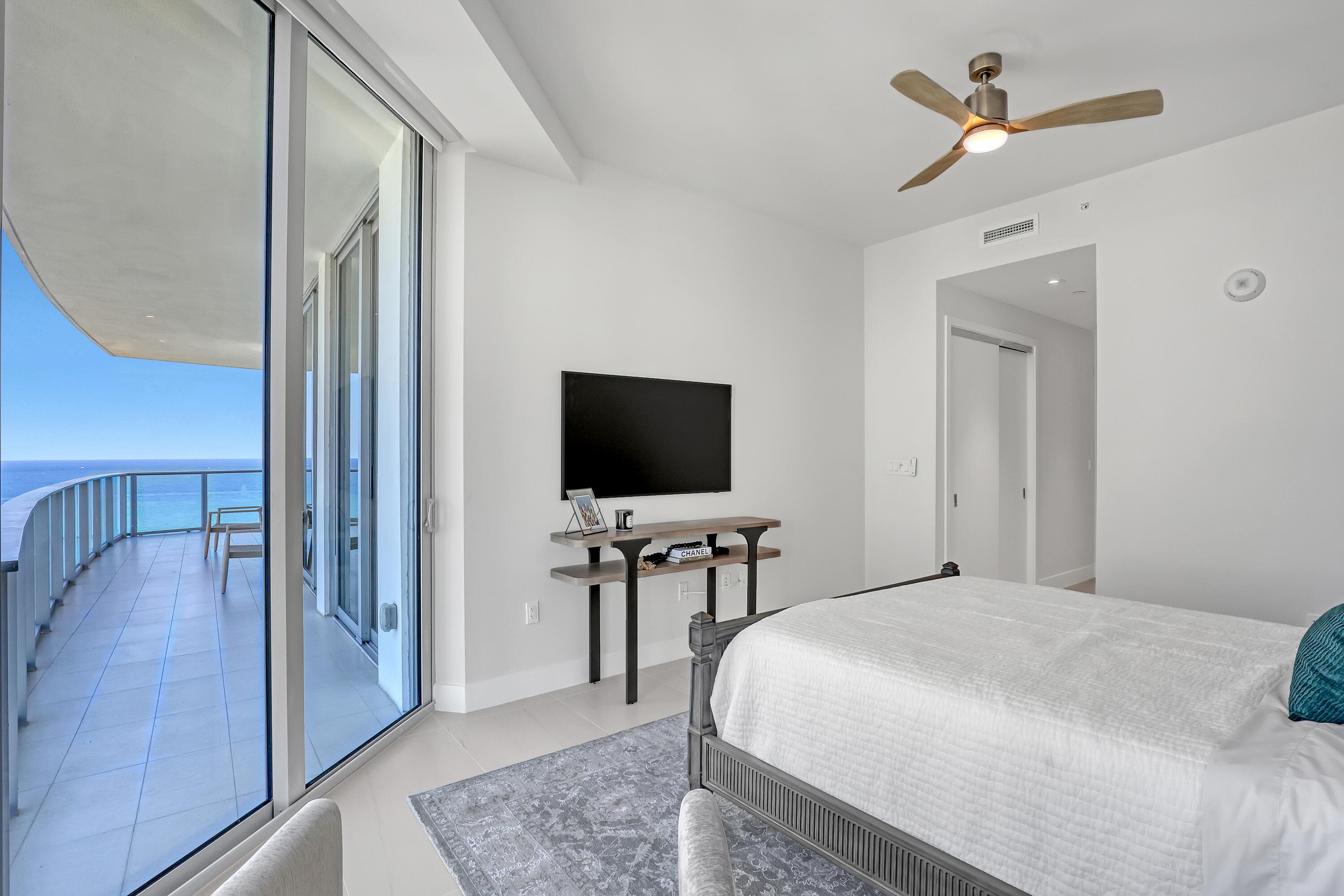 3100 N Ocean Drive H-1703, Riviera Beach, FL 33404 — photo 29 of 44