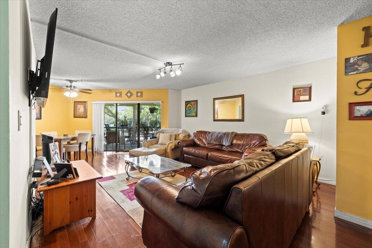 6755 W Broward Boulevard 209, Plantation, FL 33317 — photo 3 of 19