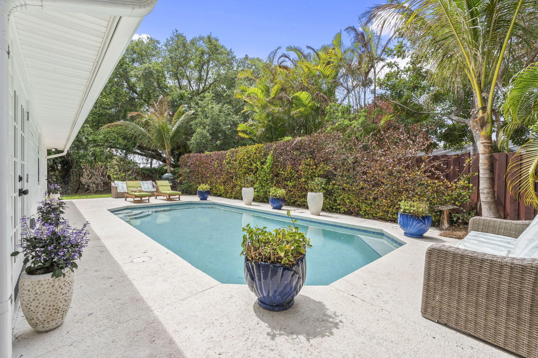 1904 NE Avenida Dracaena, Jensen Beach, FL 34957 — photo 26 of 32