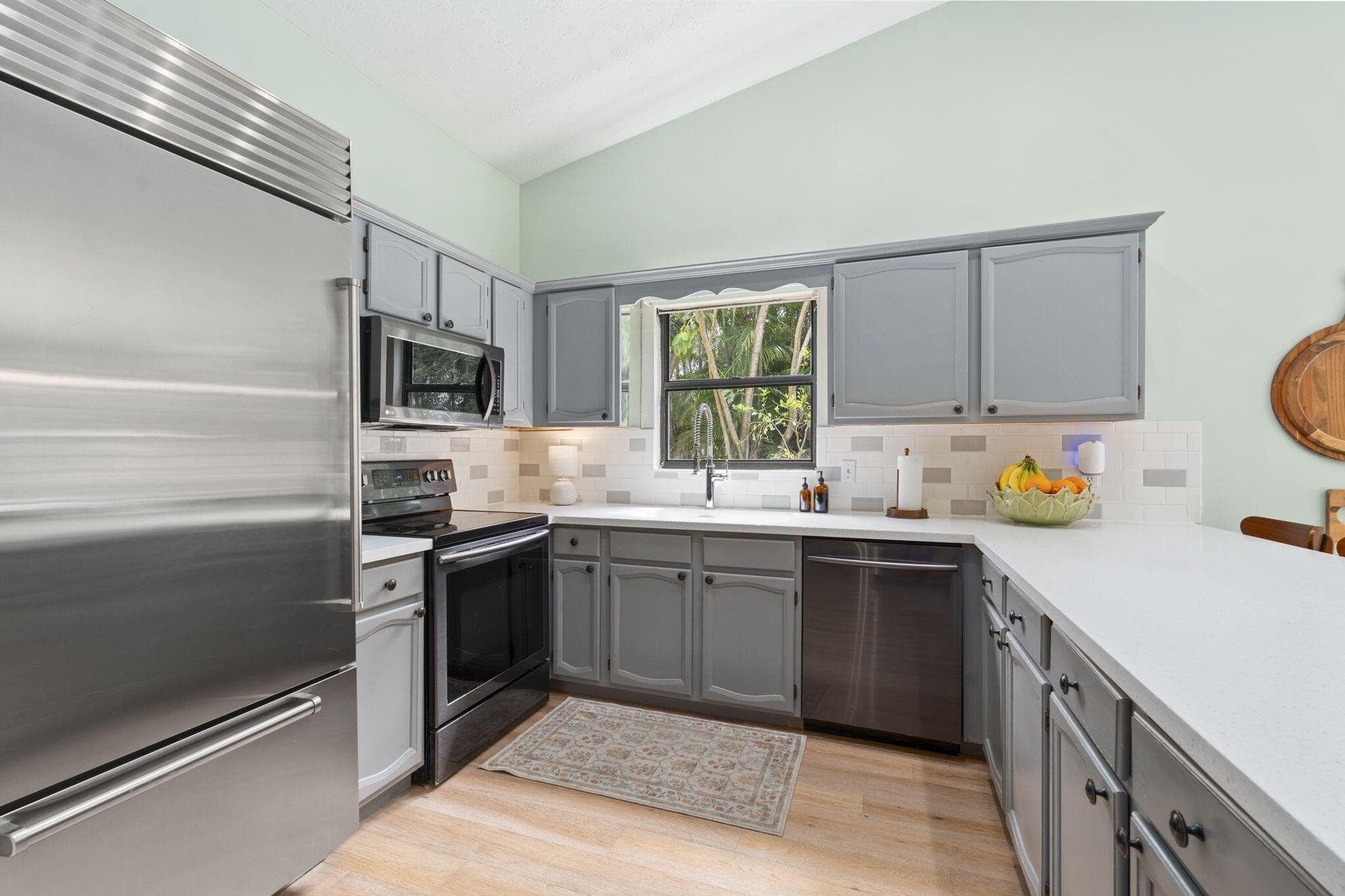 1904 NE Avenida Dracaena, Jensen Beach, FL 34957 — photo 6 of 32