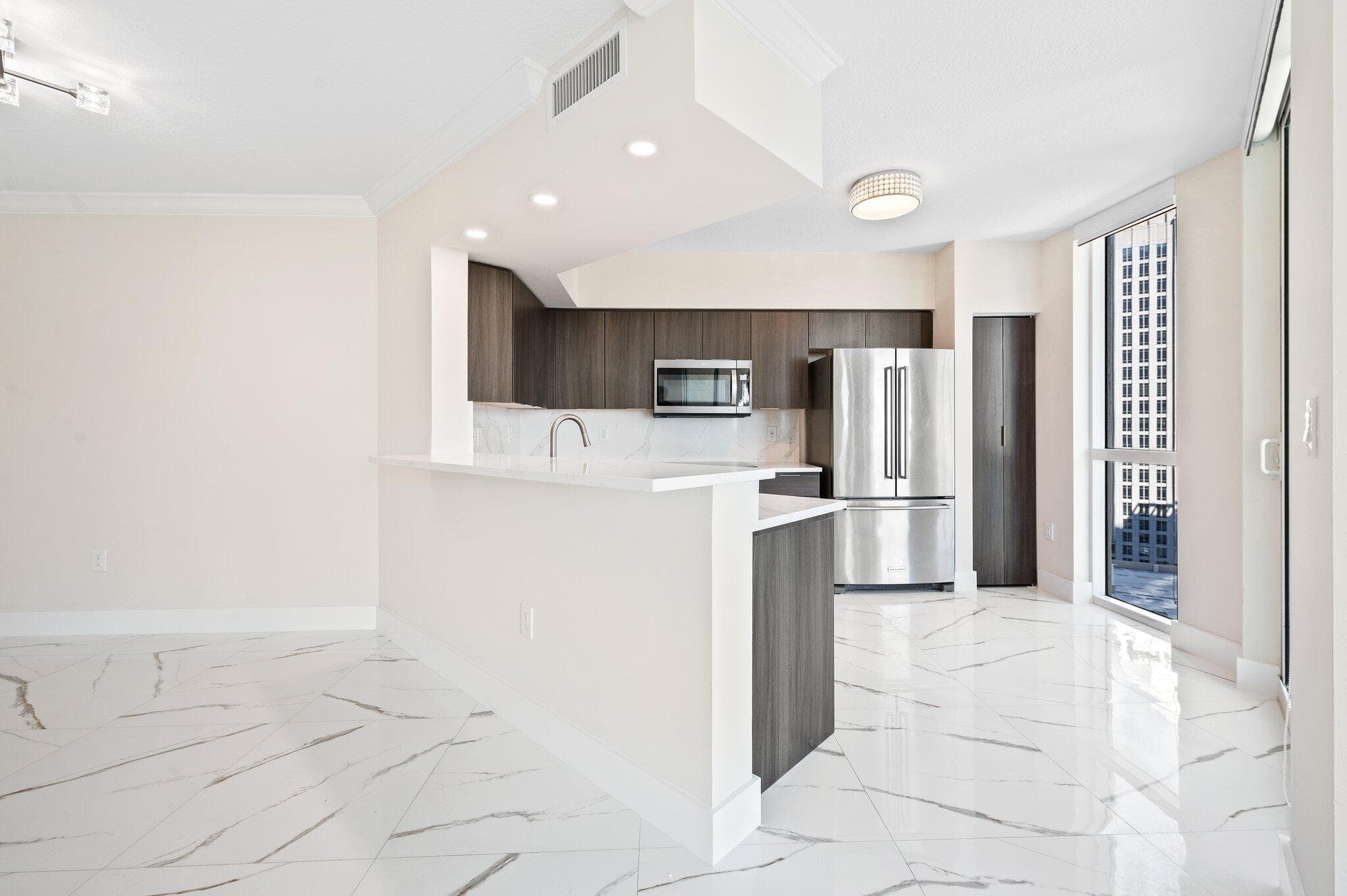 347 N New River Drive E 1509, Fort Lauderdale, FL 33301 — photo 6 of 42