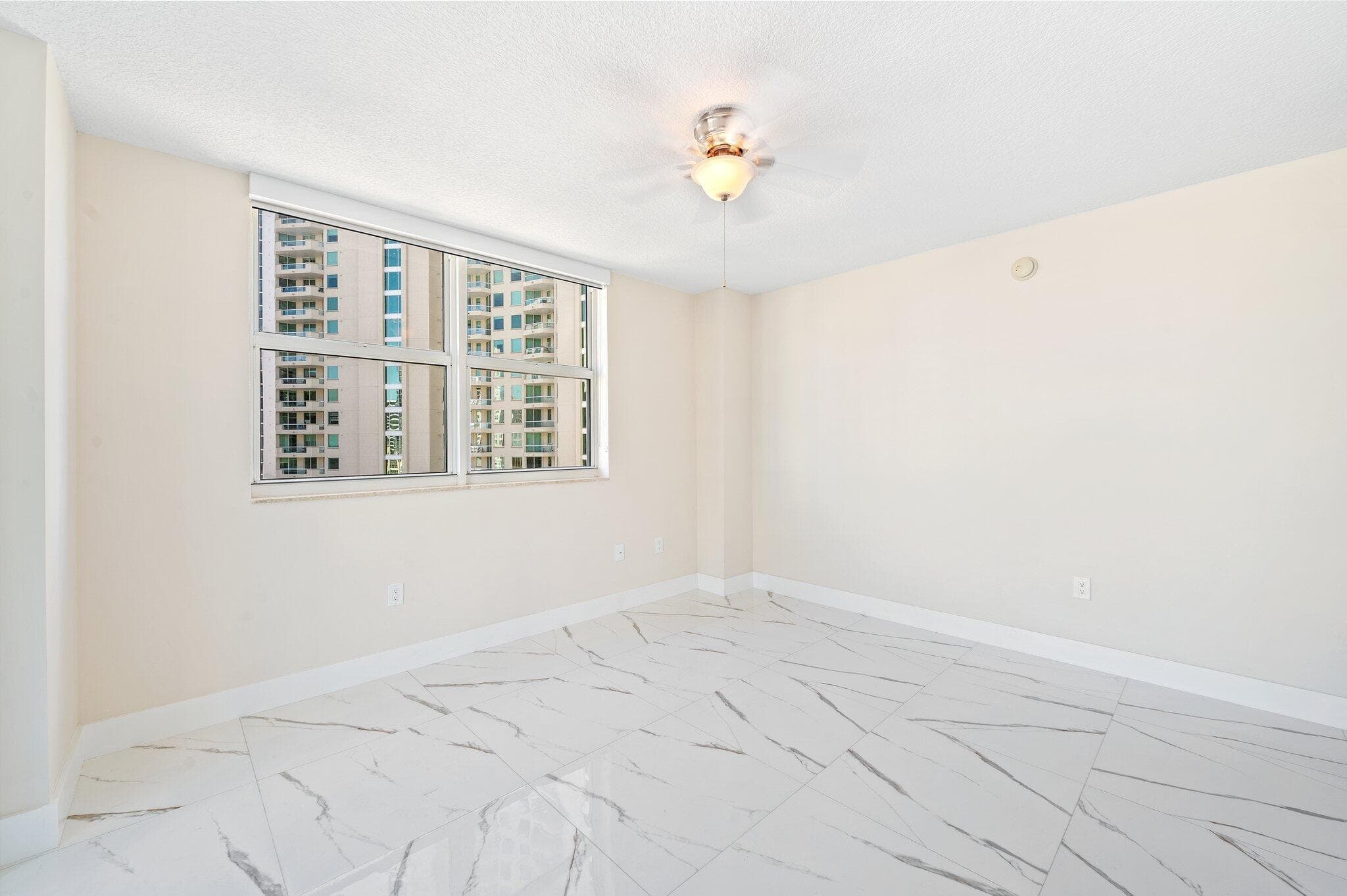 347 N New River Drive E 1509, Fort Lauderdale, FL 33301 — photo 18 of 42