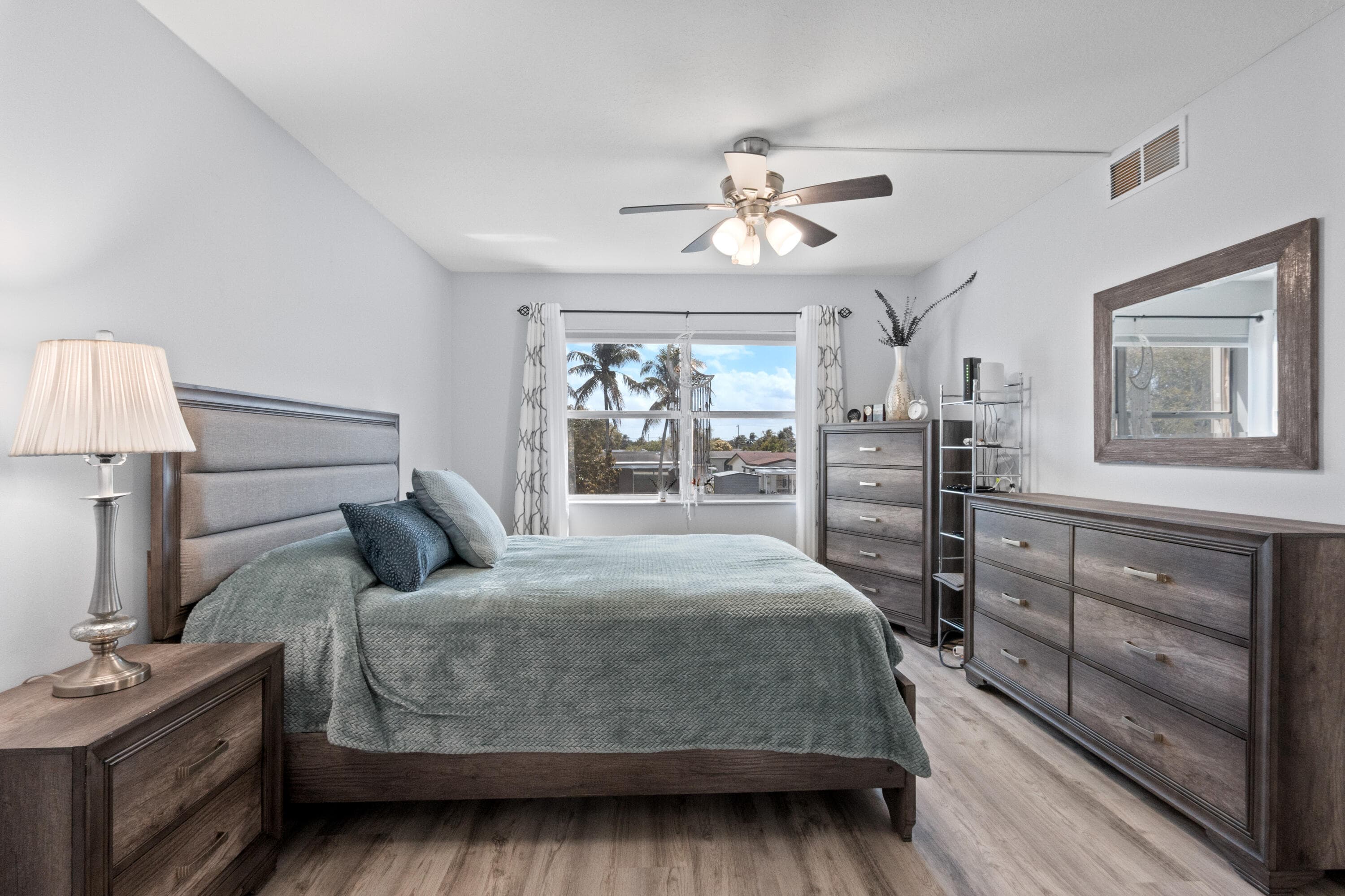 9350 Sunrise Lakes Boulevard 205, Sunrise, FL 33322 — photo 13 of 29