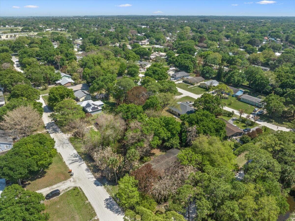 284 35th Avenue, Vero Beach, FL 32968 — photo 36 of 38