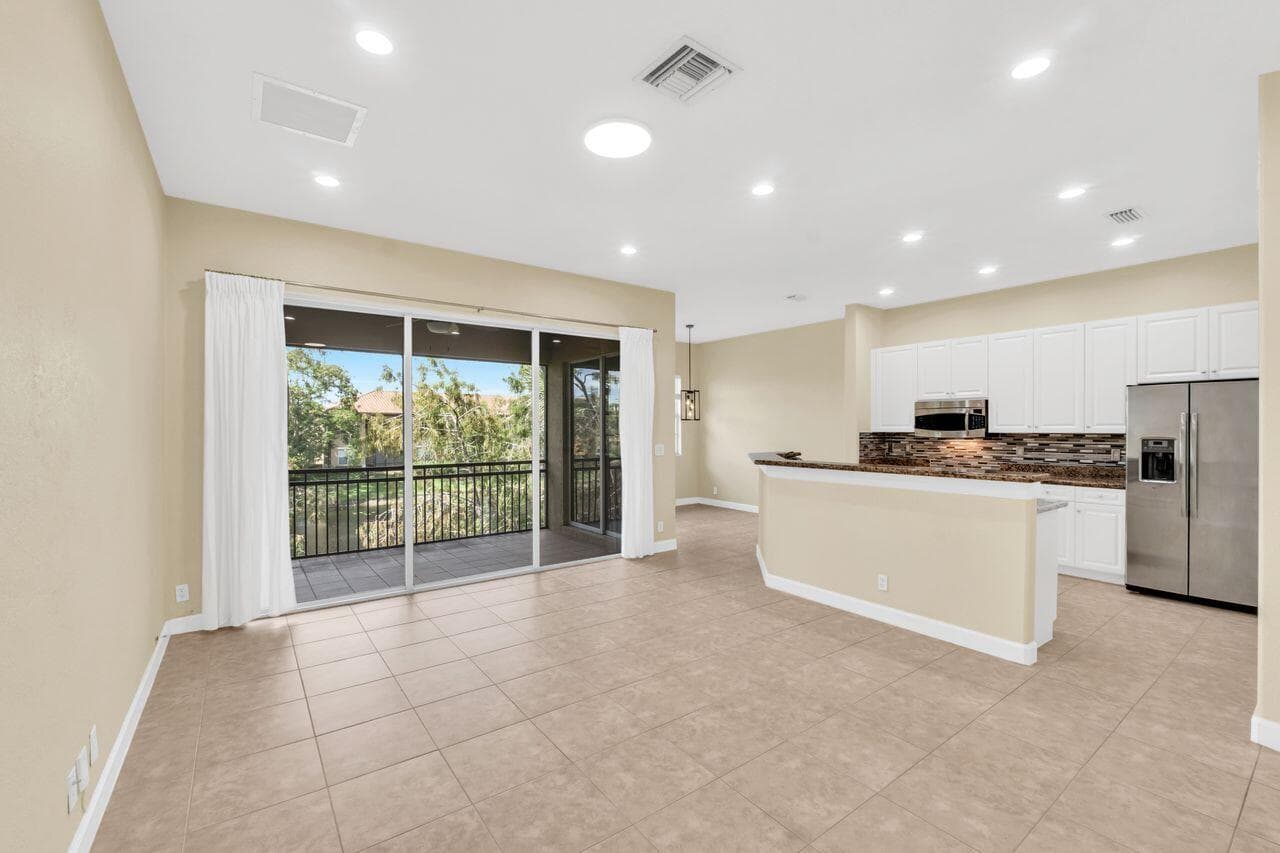 8035 NW 127th Lane 3-e, Parkland, FL 33076 — photo 2 of 23