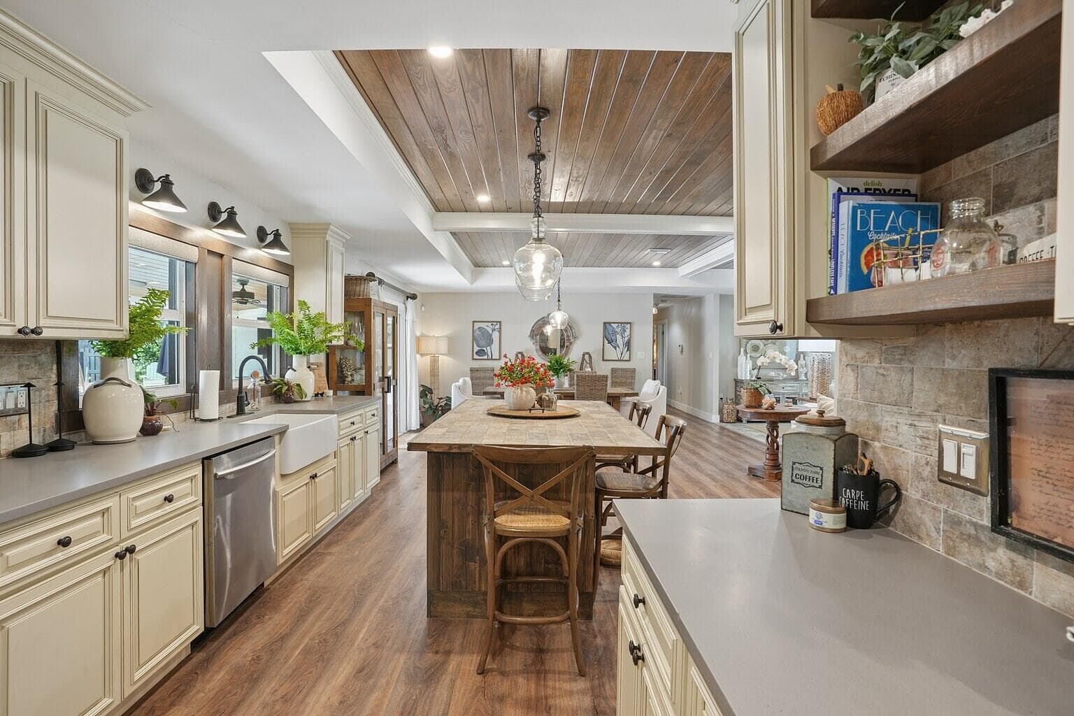 836 34th Avenue, Vero Beach, FL 32960 — photo 4 of 23