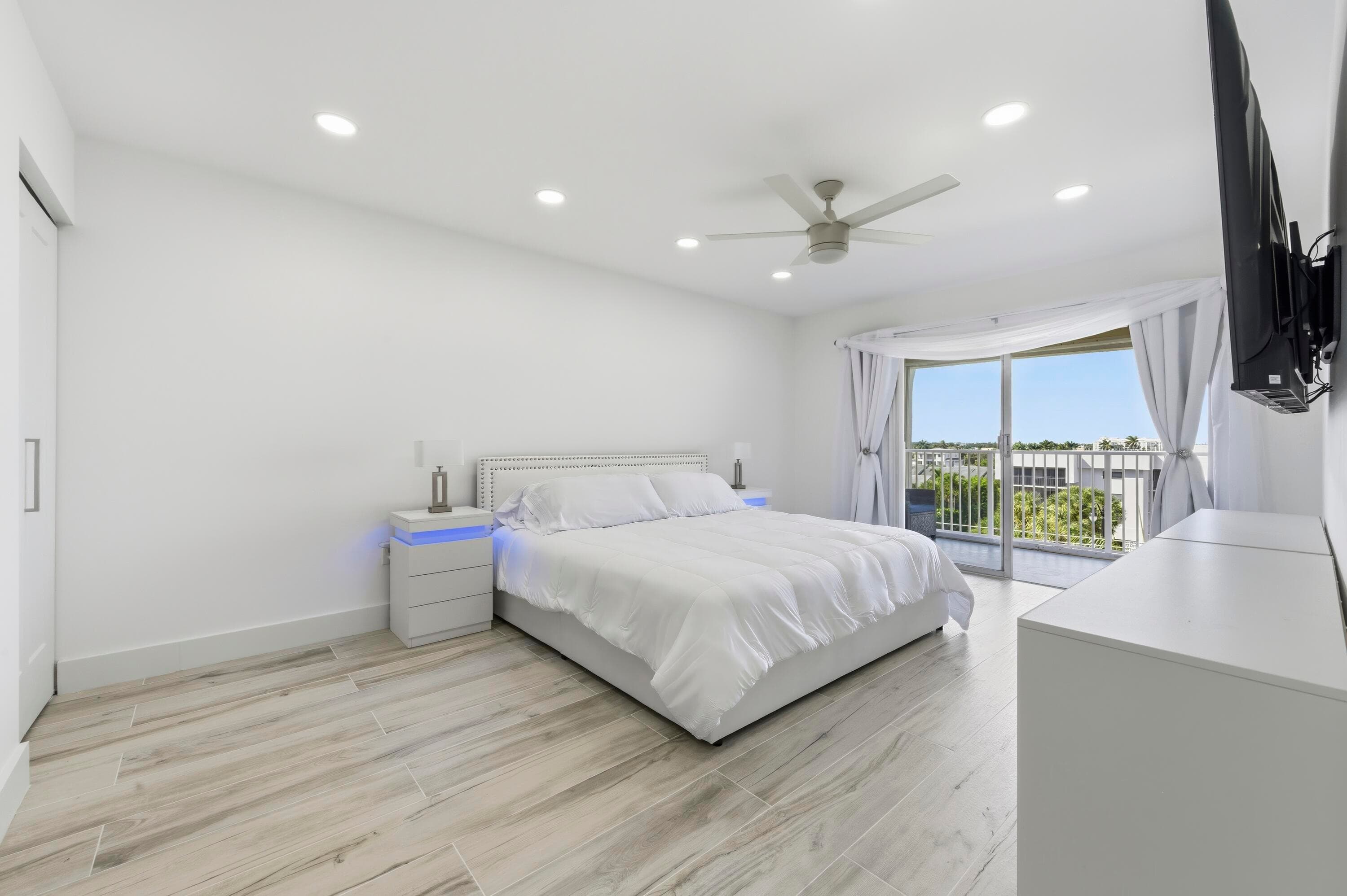 3520 S Ocean Boulevard H502, South Palm Beach, FL 33480 — photo 14 of 35