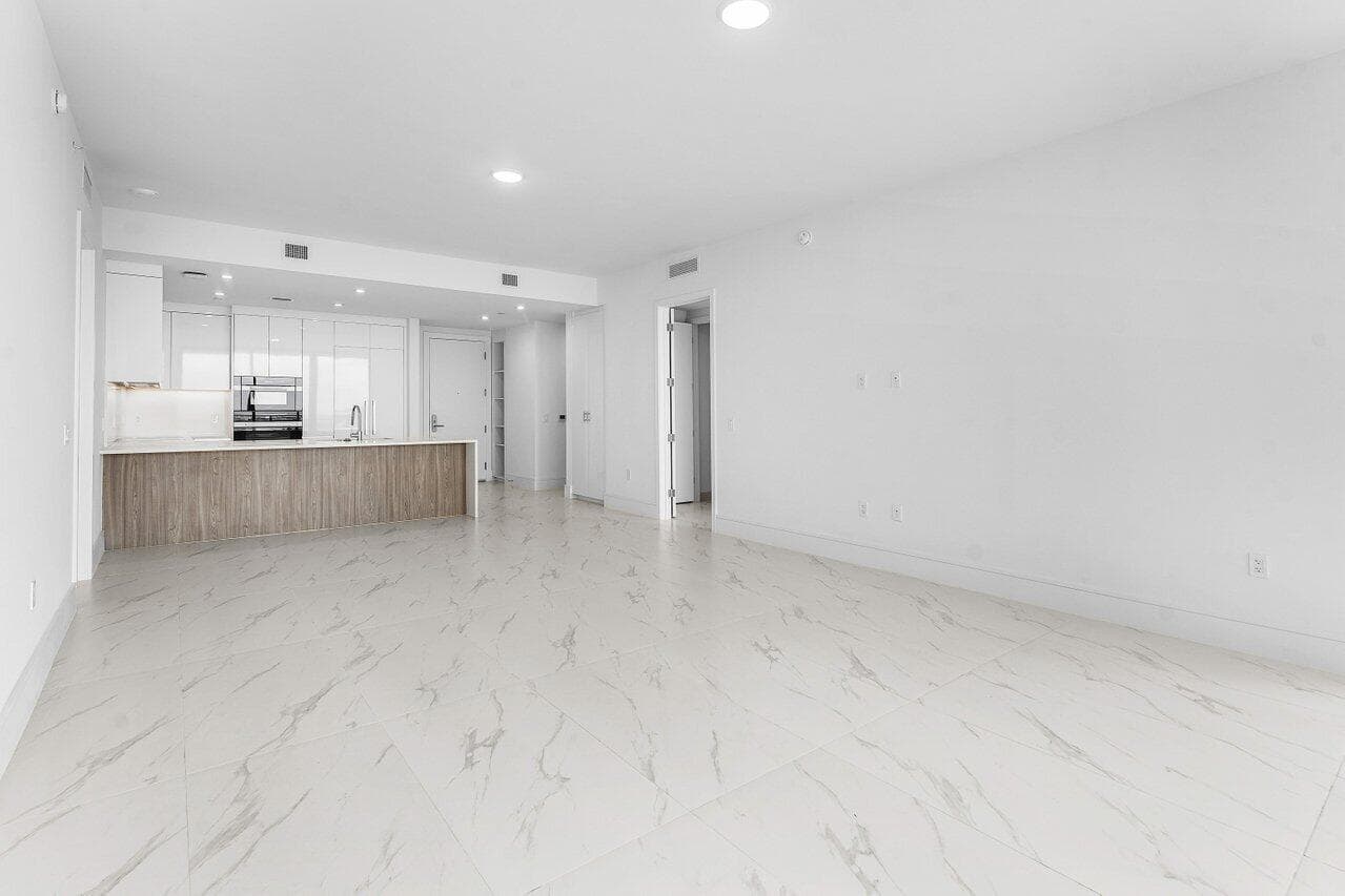 220 Lake Shore Drive 1415, Lake Park, FL 33403 — photo 7 of 67