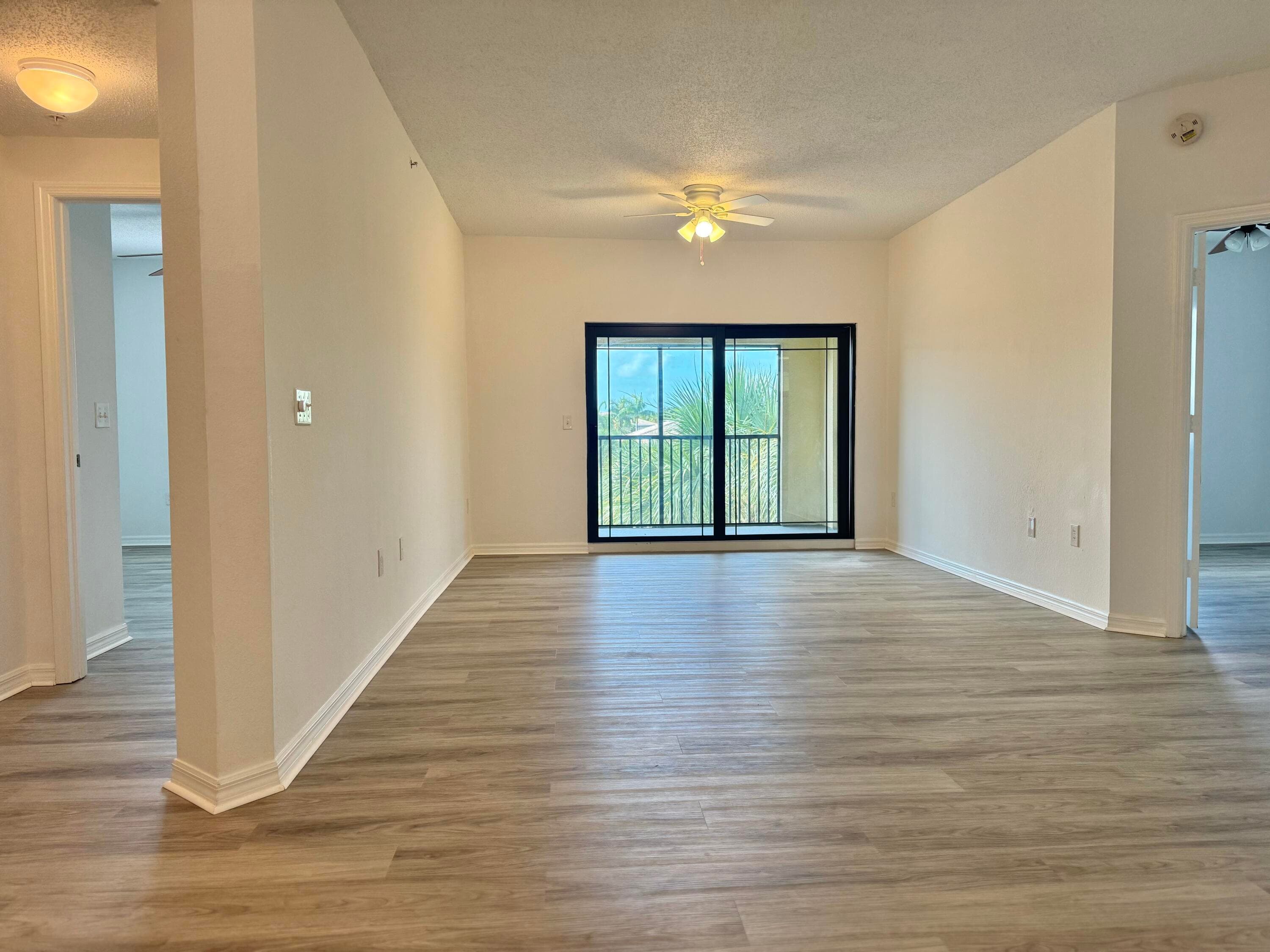 2725 Anzio Court 304, Palm Beach Gardens, FL 33410 — photo 23 of 30